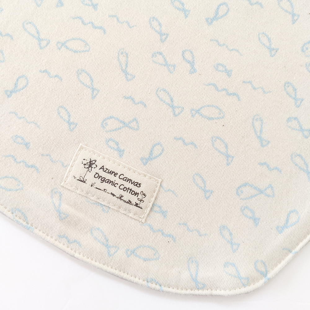 有機棉嬰兒柔適圍兜-淺藍魚 | 藍天畫布有機棉