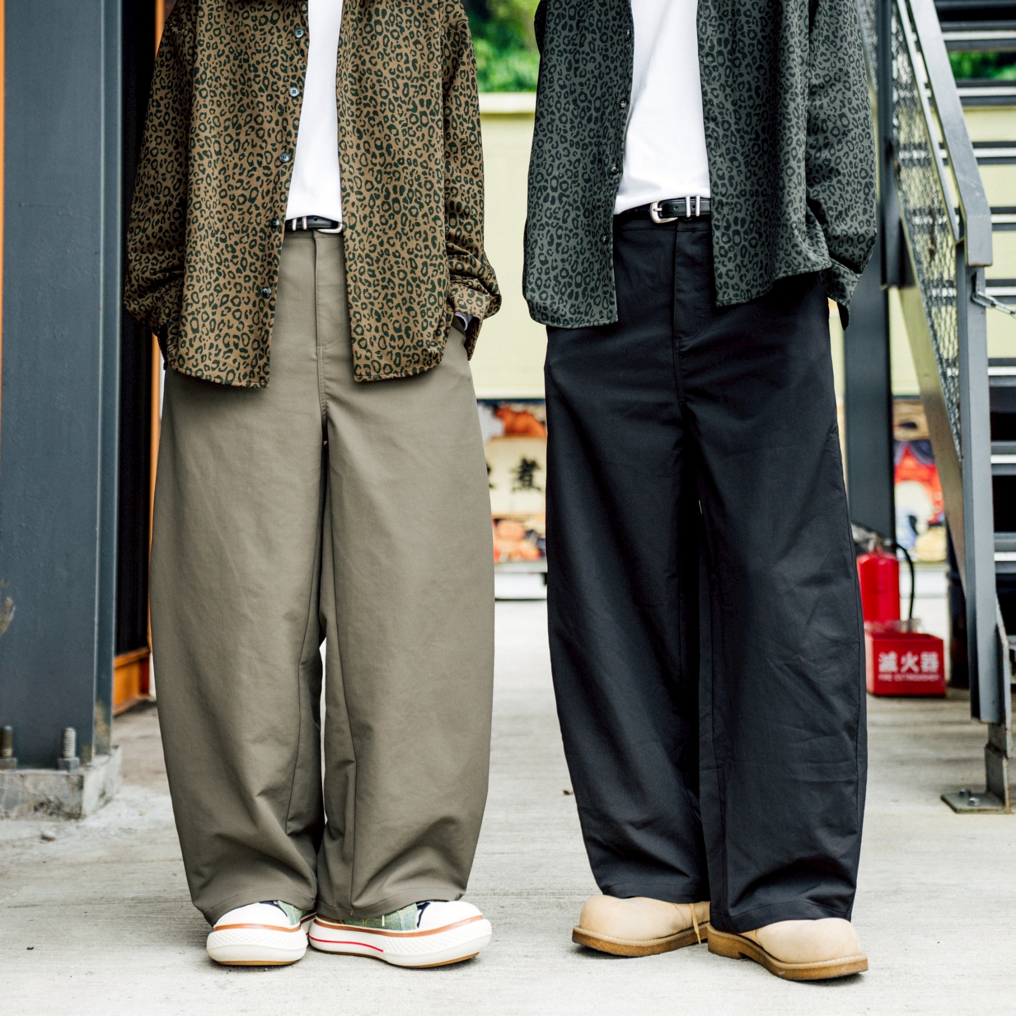 #預購 SBG 完美版型頂級彈力素面彎刀長褲 SB8023 三色
