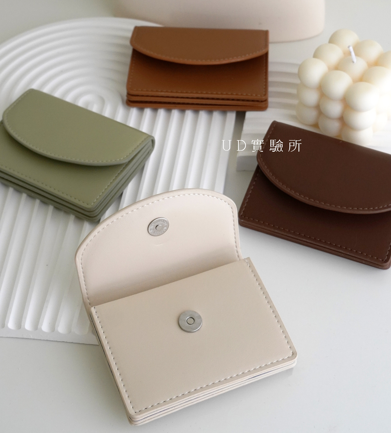 半月短夾 五色售