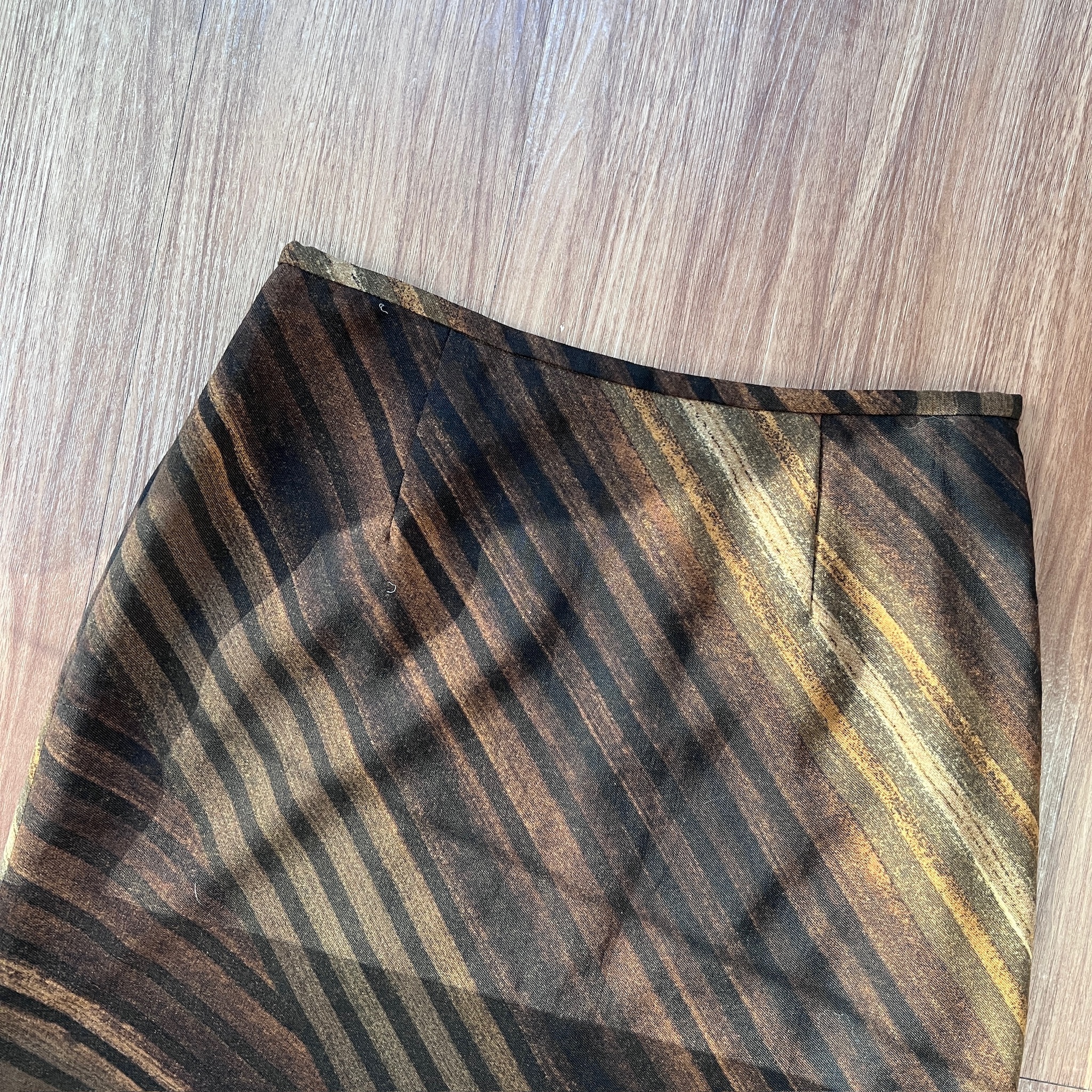 樹木啡斜紋半身裙