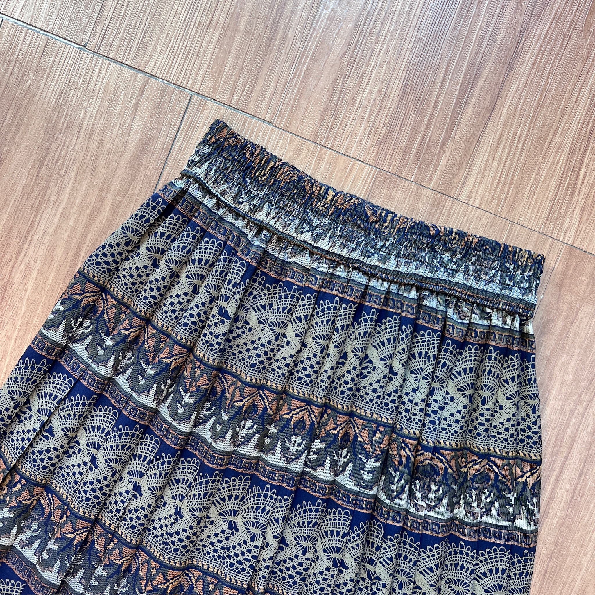 深藍色民族風百褶半裙