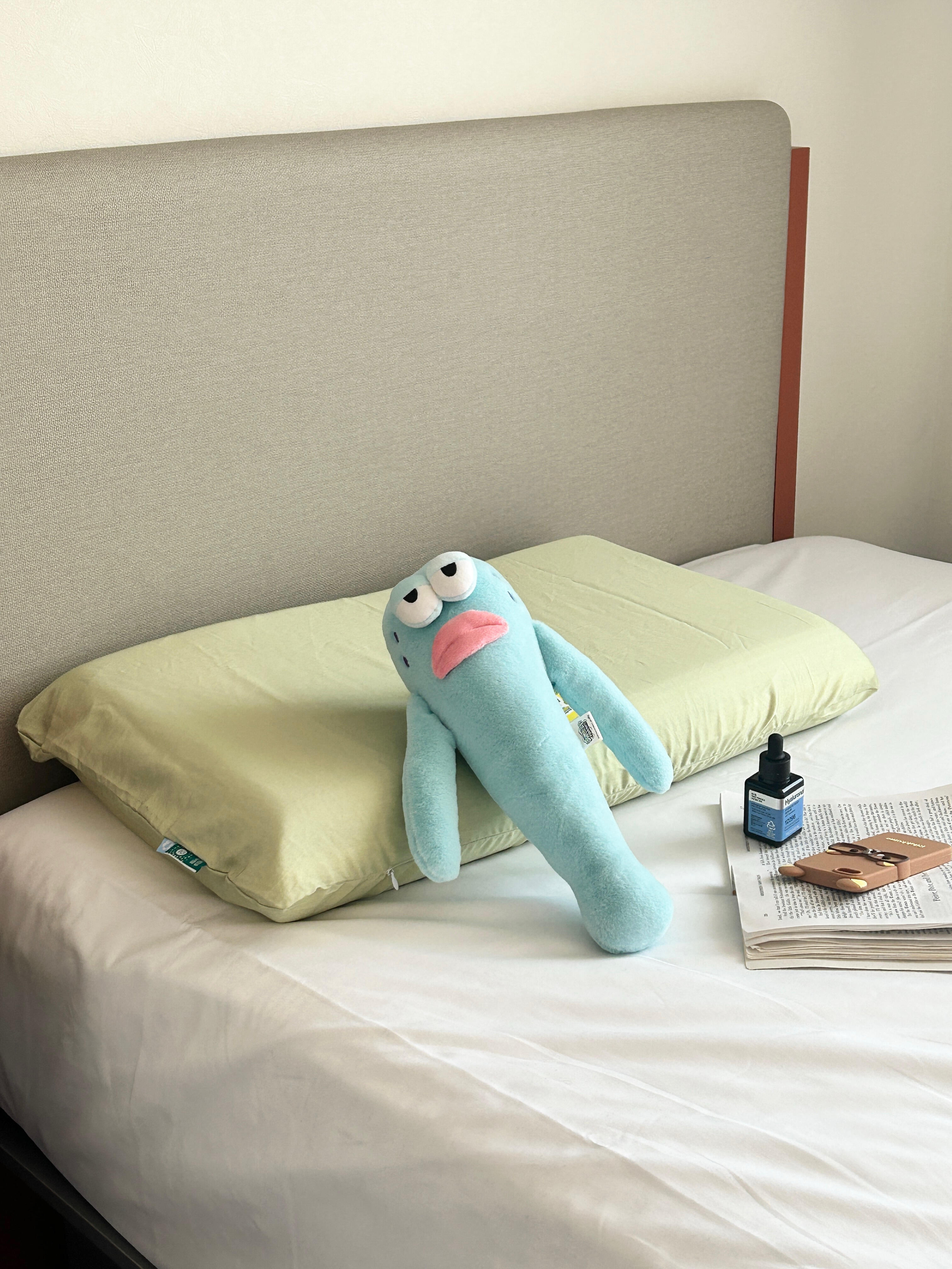 SPONGEBBOB 海綿寶寶 正版授權 路人魚生活周邊 敲背棒 眼罩 頸枕 (任買兩件7-11免運)/預購