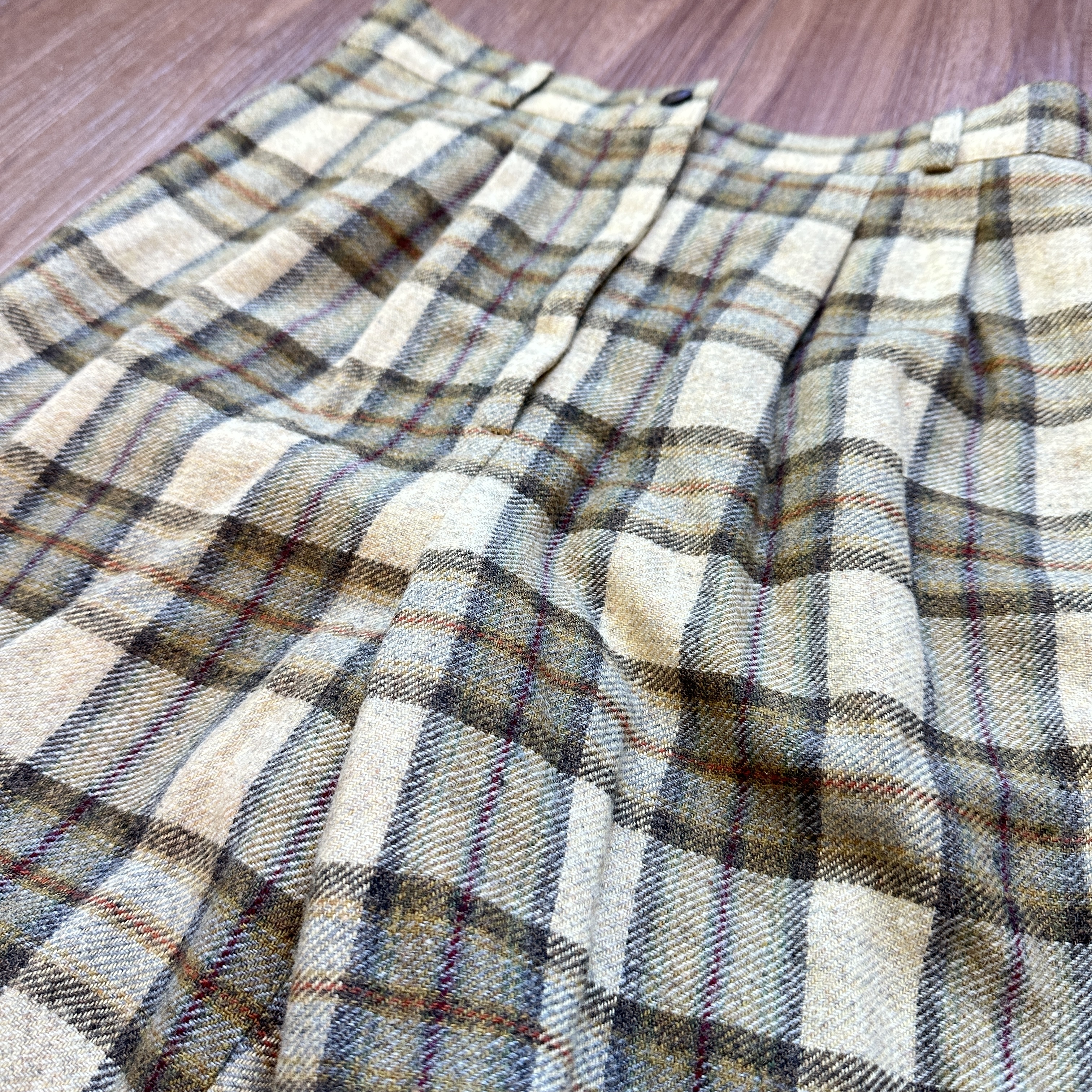 駱駝色格紋羊毛長褲