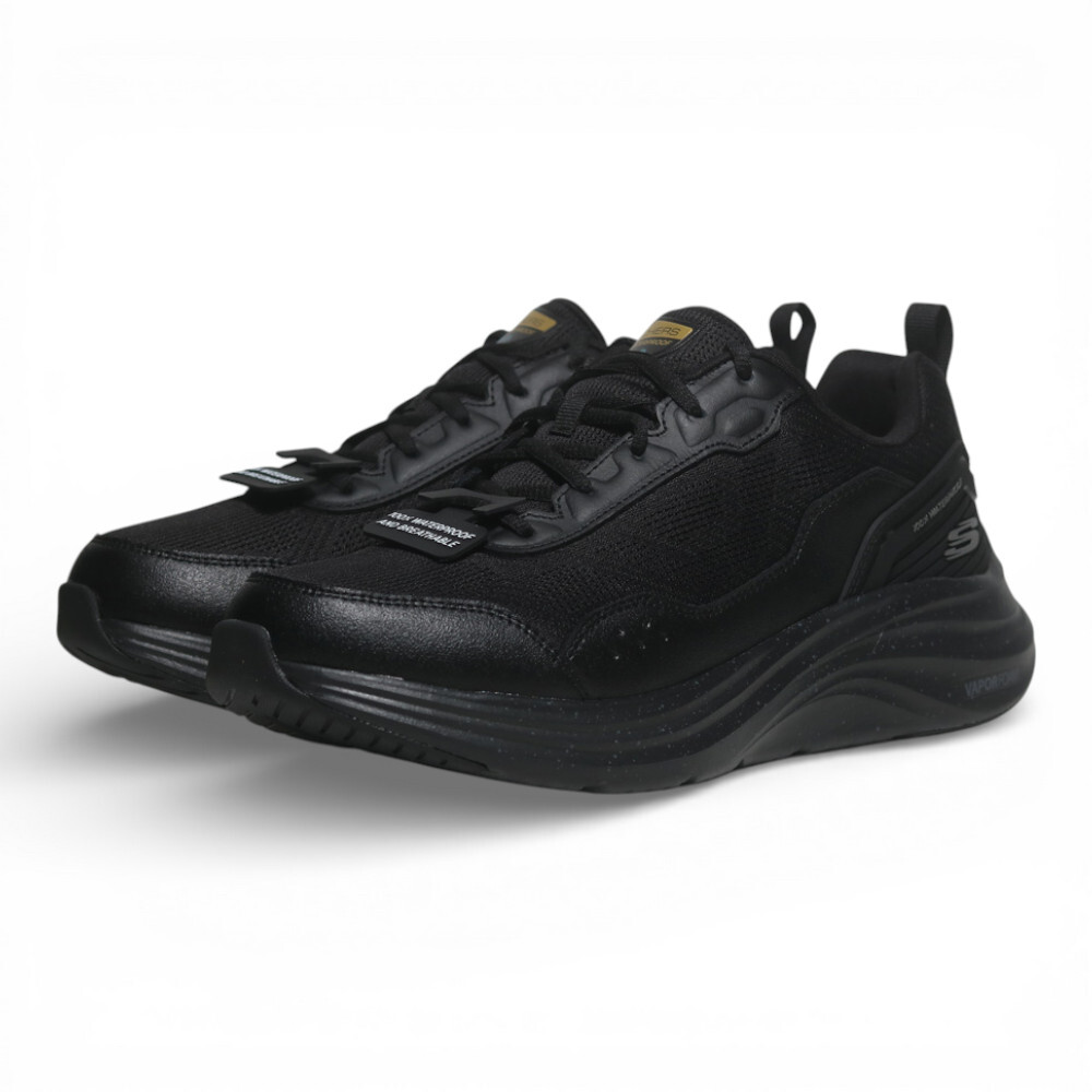 SKECHERS 慢跑鞋 VAPOR FOAM WATERPROOF 全黑 寬楦 防水 男 232959WBBK