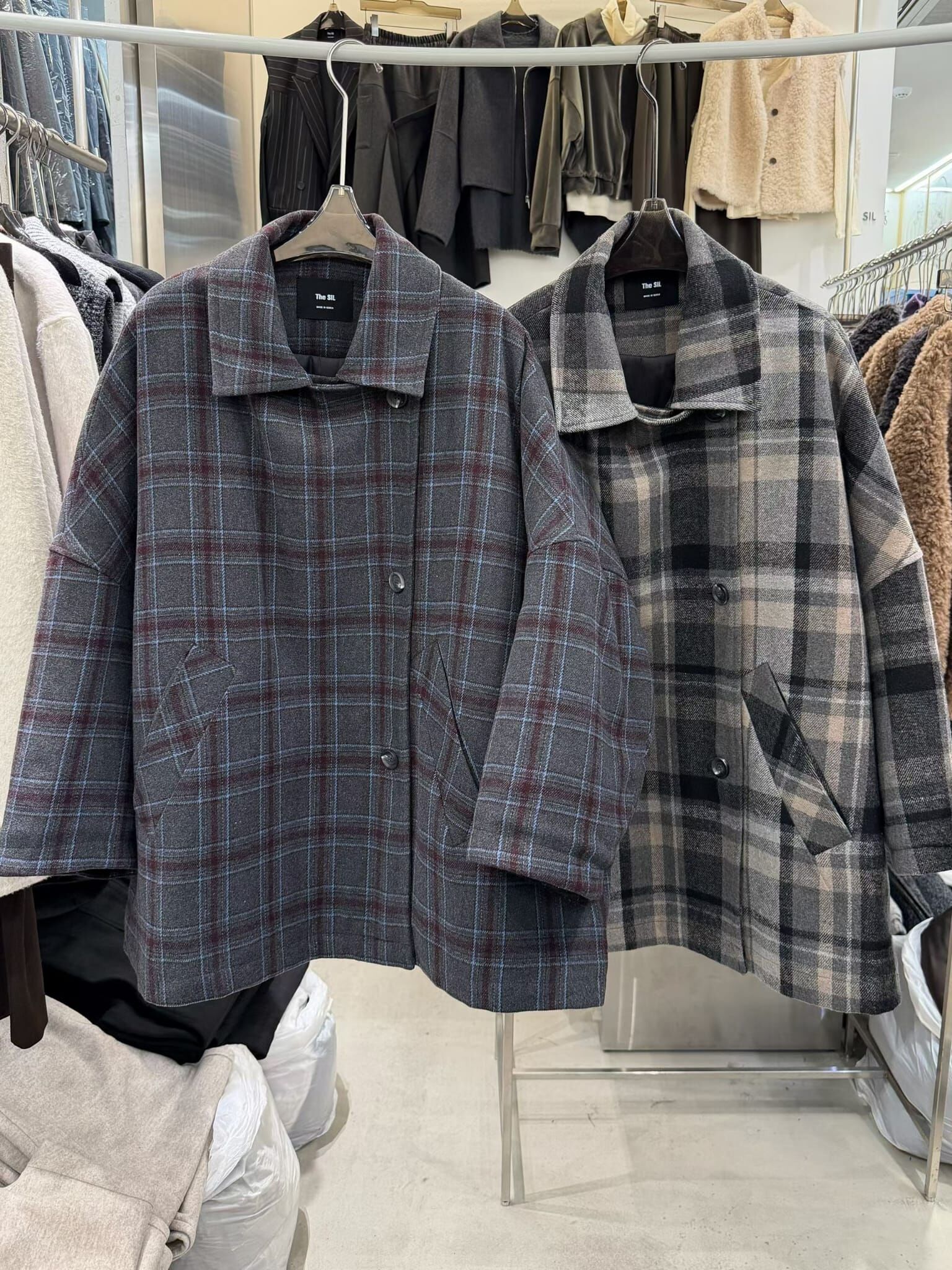 1L5435 冬日格仔混色寬袖外套 *特價* (優惠碼同充值購物金不適用)