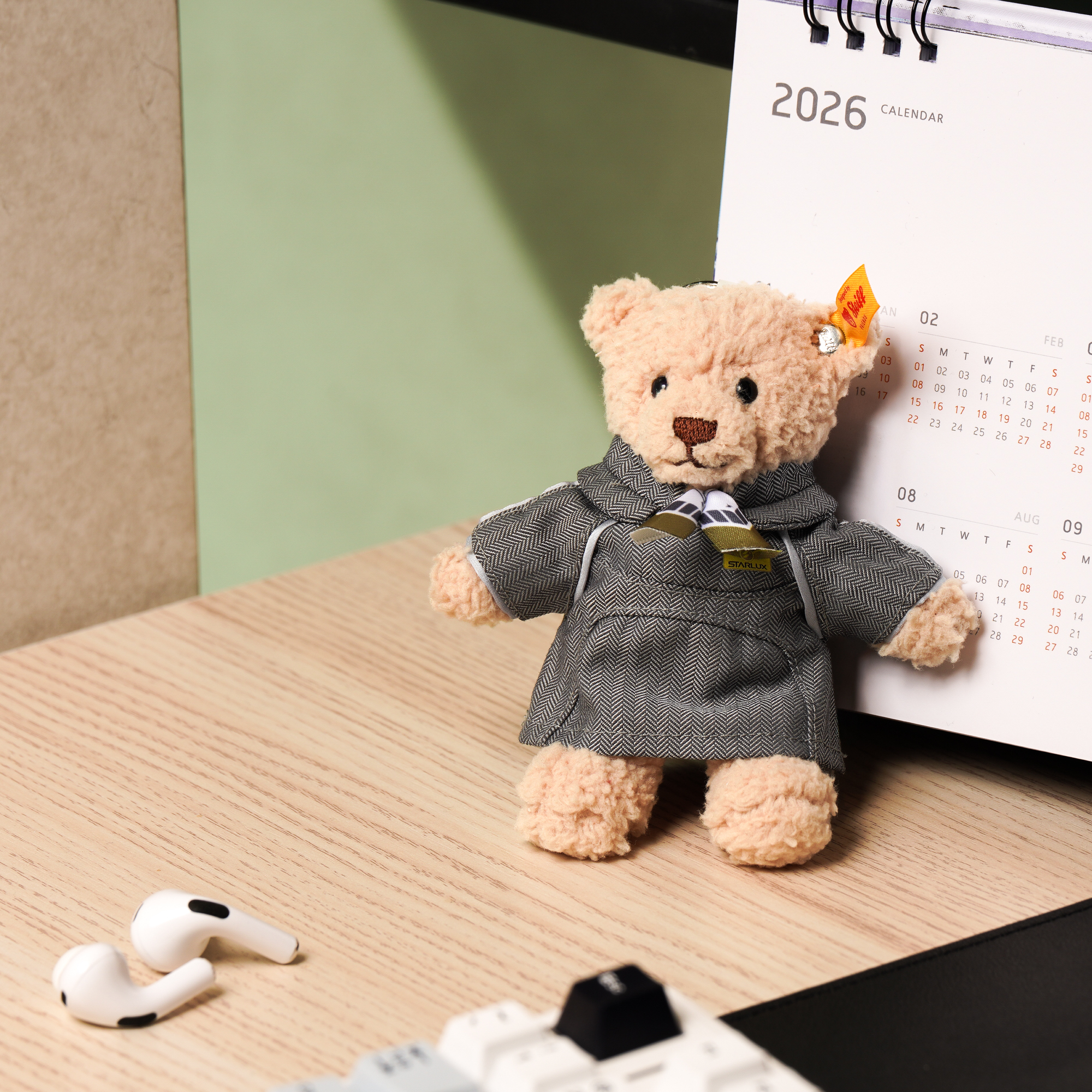 未使用 steiff×スターラックス航空 客室乗務員 限定品キーホルダーチャーム STEIFF x STARLUX 空服熊吊飾