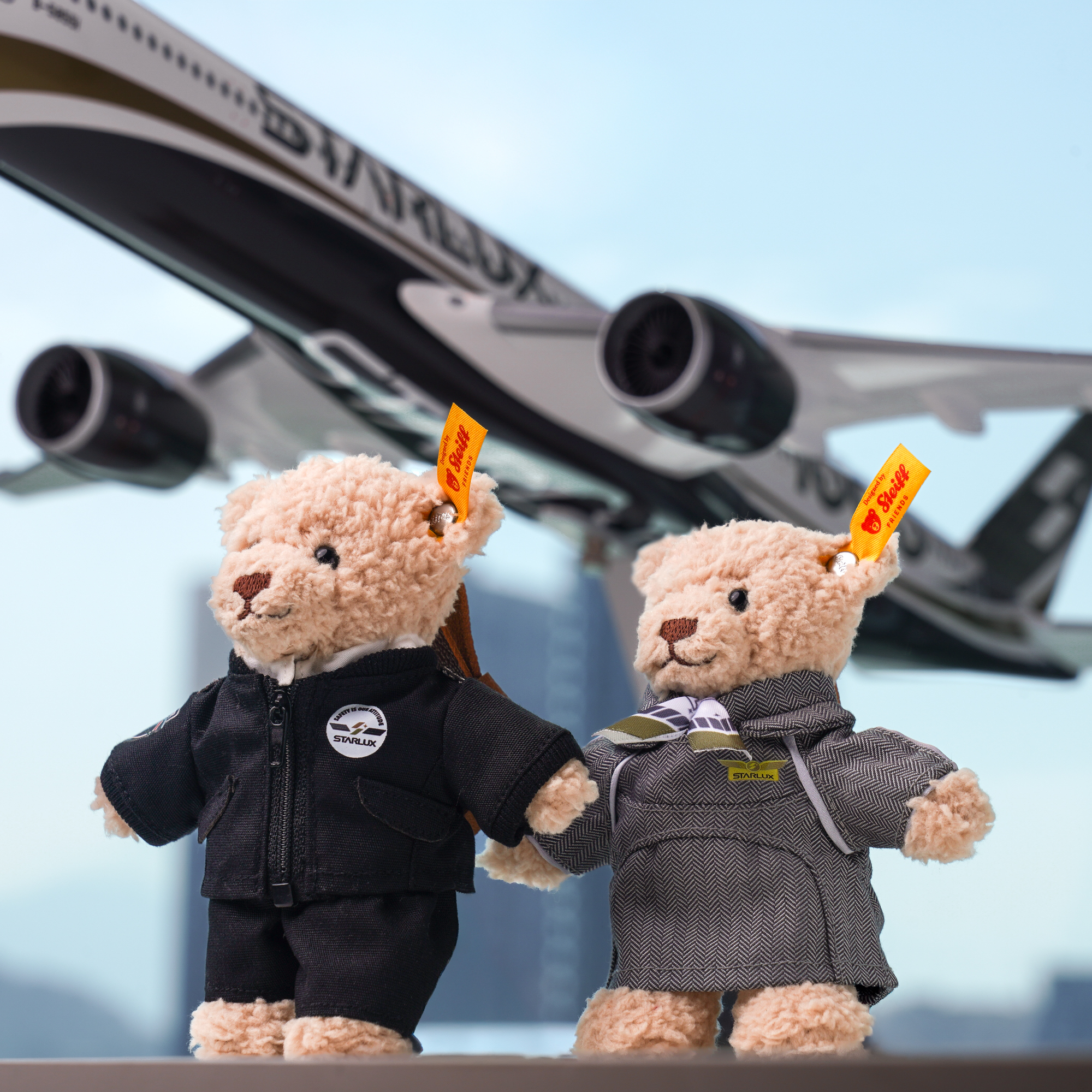 STEIFF x STARLUX Pilot Bear Key Ring