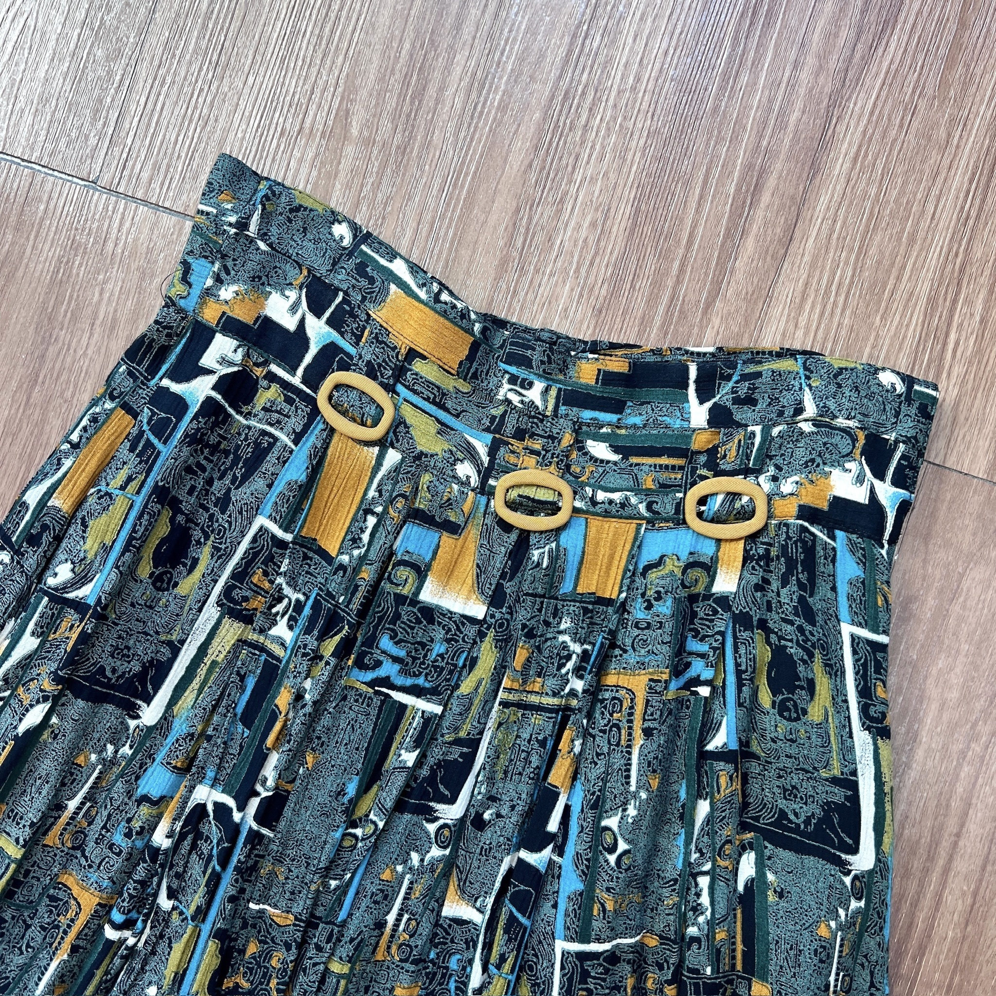 深綠古典圖騰半身裙