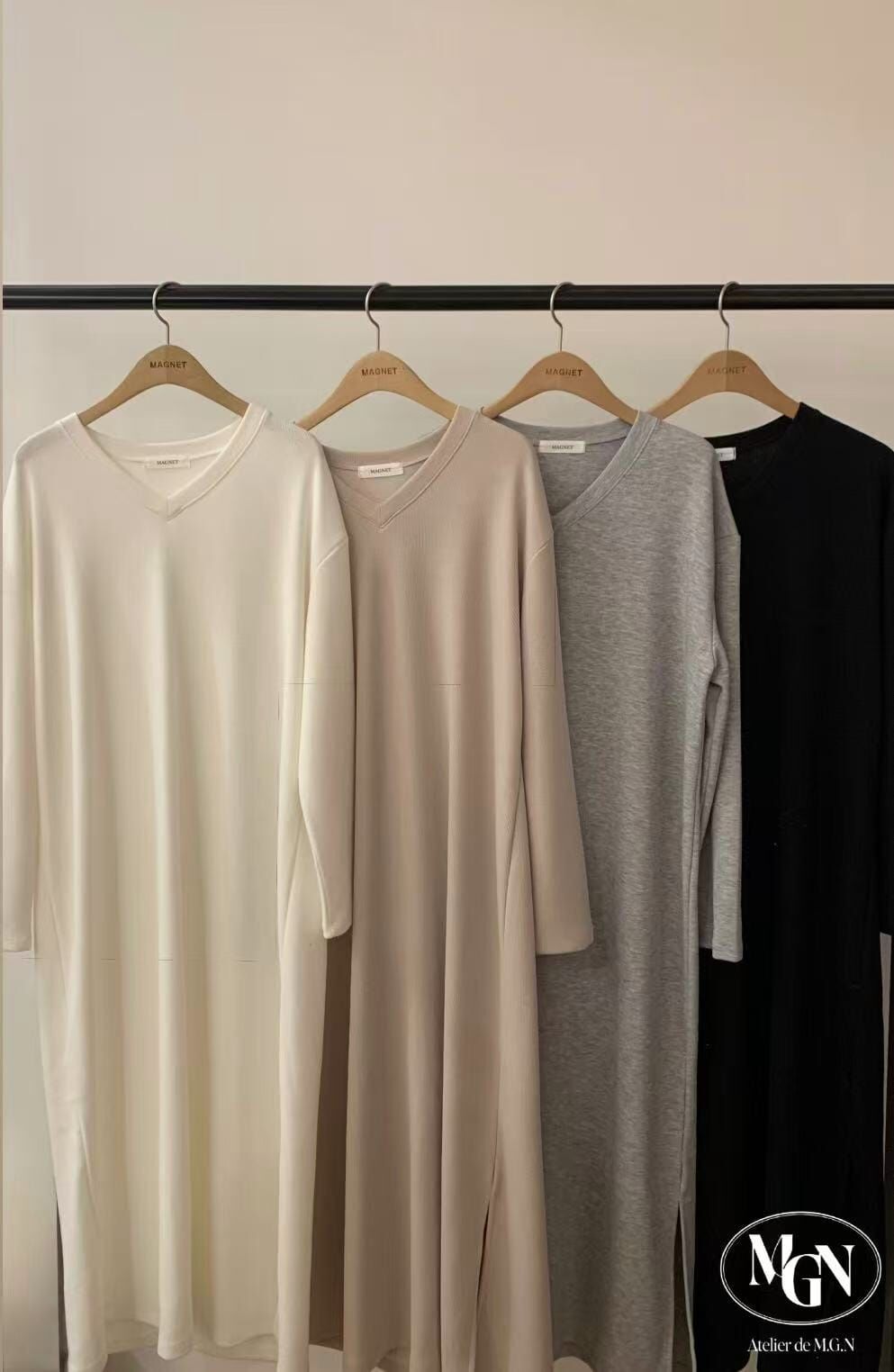 MN5411 V領側開叉連身裙 *特價* (優惠碼同充值購物金不適用)