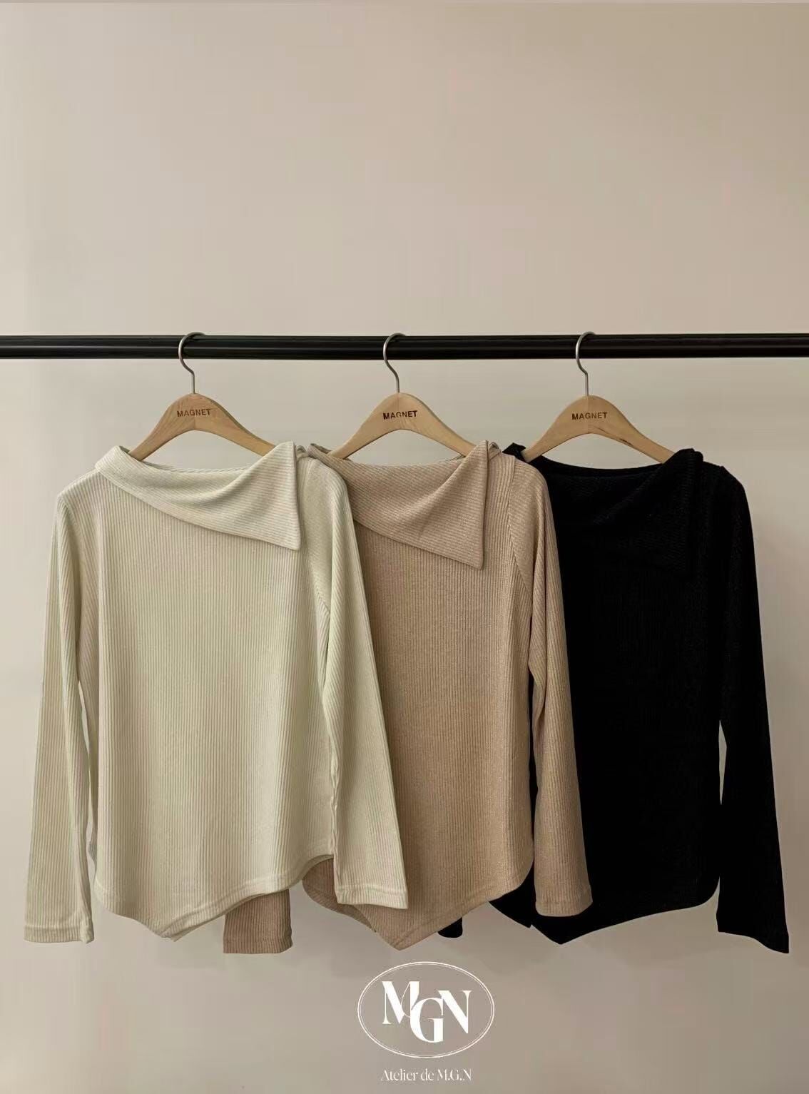 MN5414 單側翻領不規則剪裁上衣 *特價* (優惠碼同充值購物金不適用)