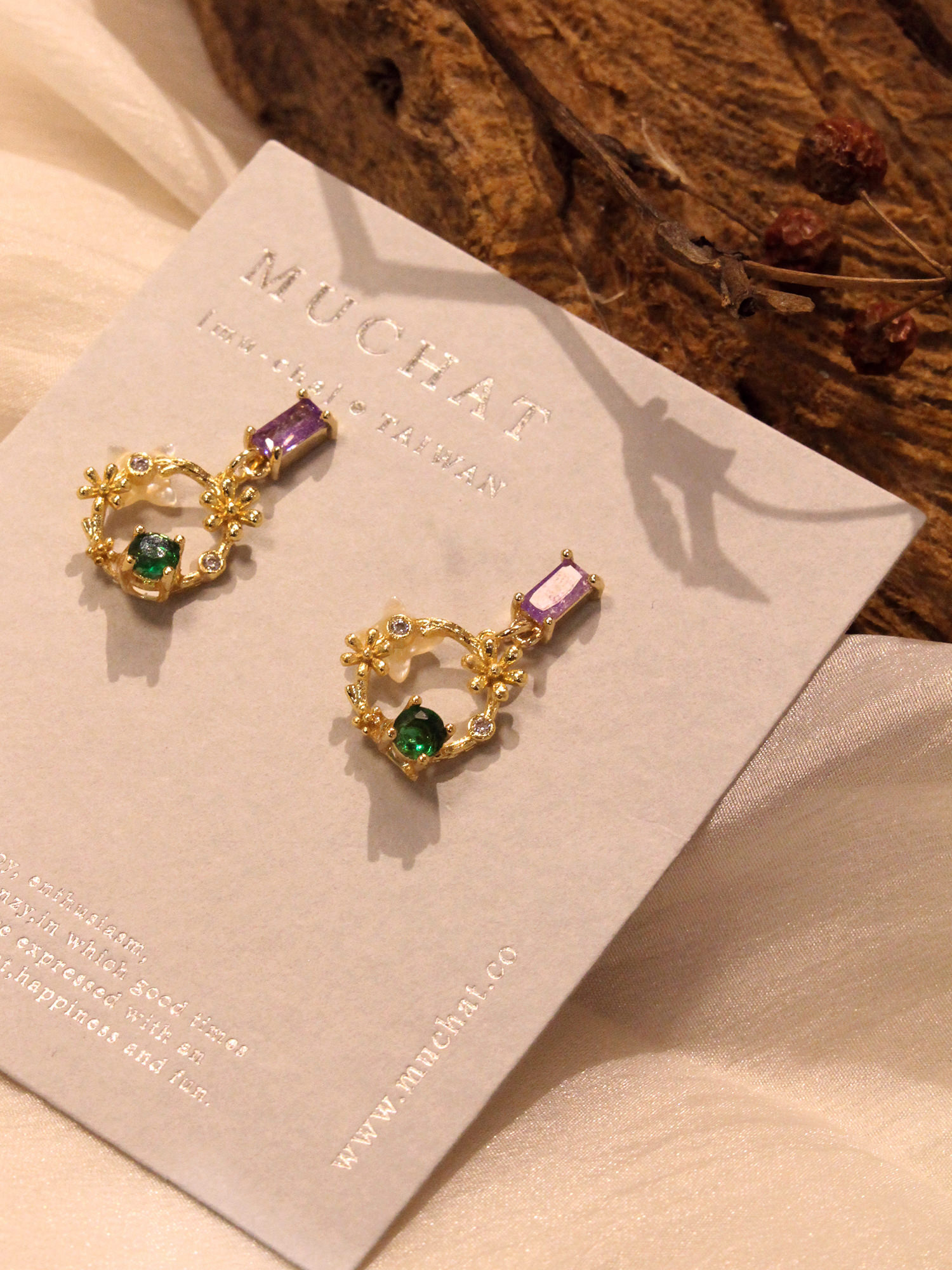 慢歌。MUCHAT手作14+18KGP鋯石貝殼花圈純銀針耳環