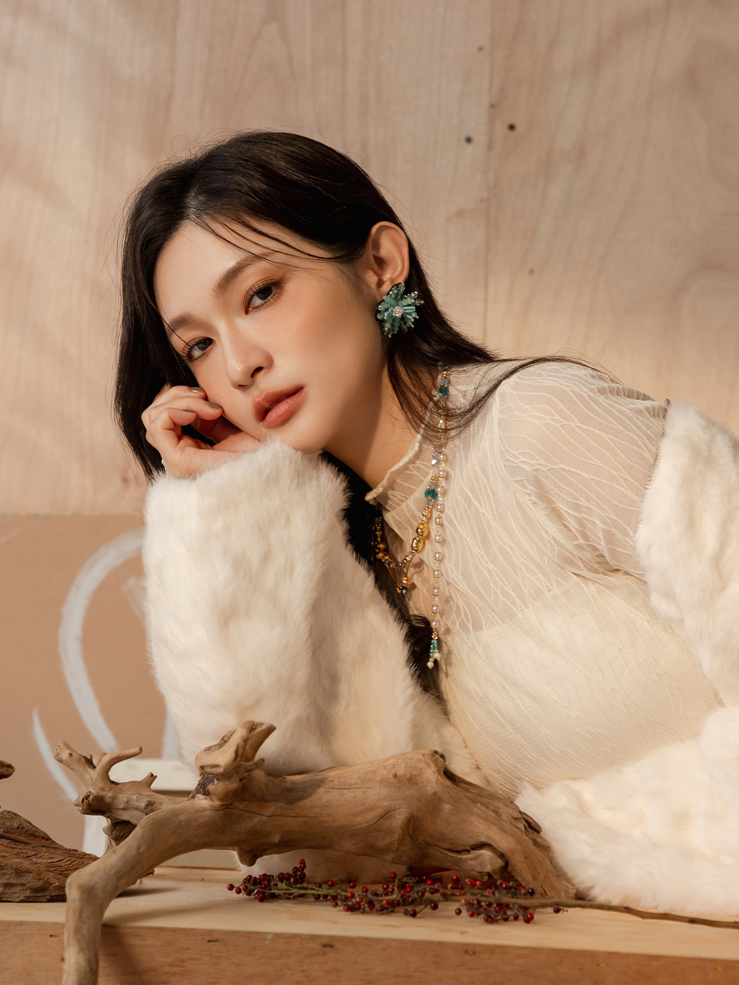 獨立樂團。MUCHAT手作立體水晶珠花耳環