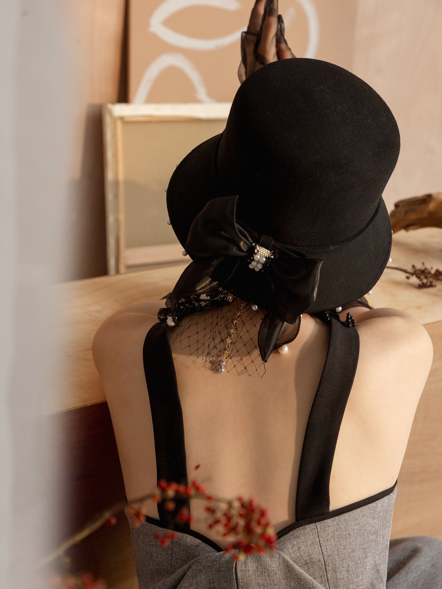 晴空日。MUCHAT手作14KGP透紗珍珠蝶結別針 (黑)