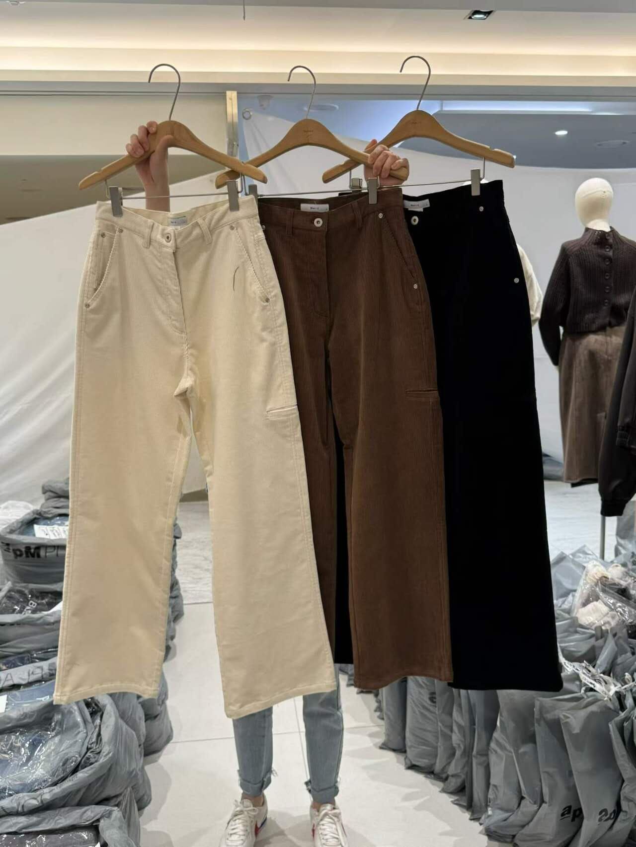 BI5439 工裝牛仔褲 *特價* (優惠碼同充值購物金不適用)