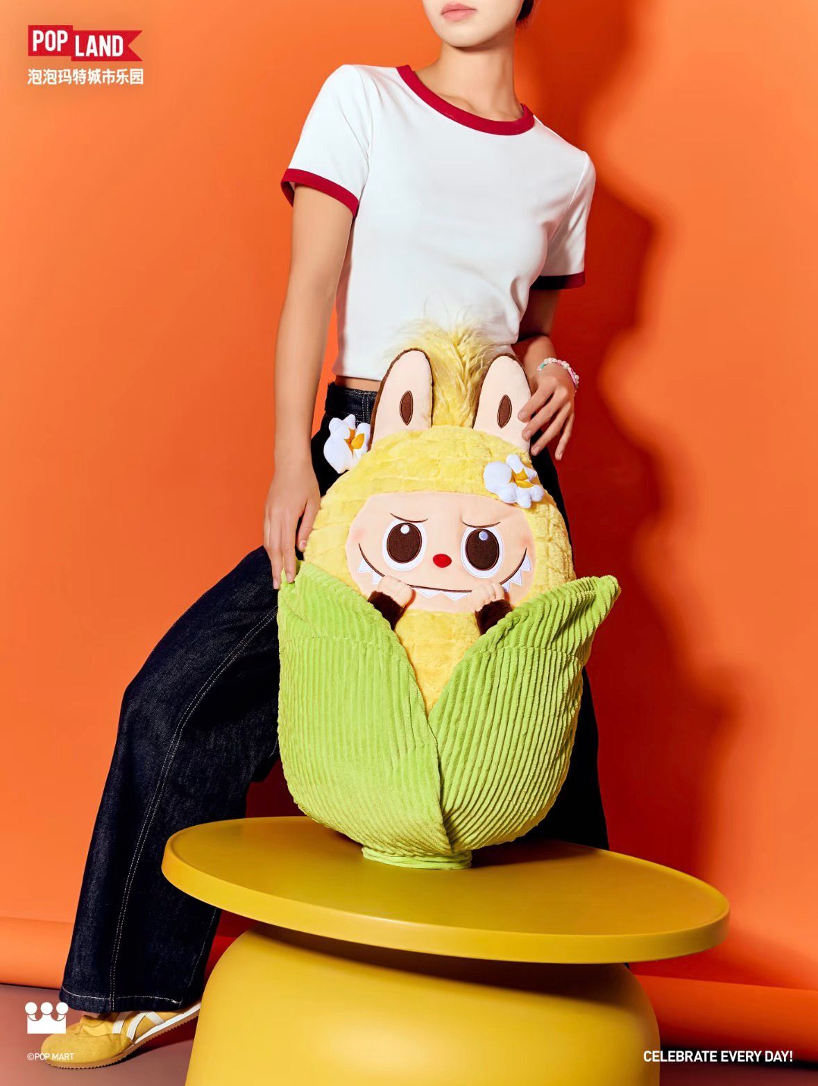 Labubu 玉米大抱枕 (POPLAND)
