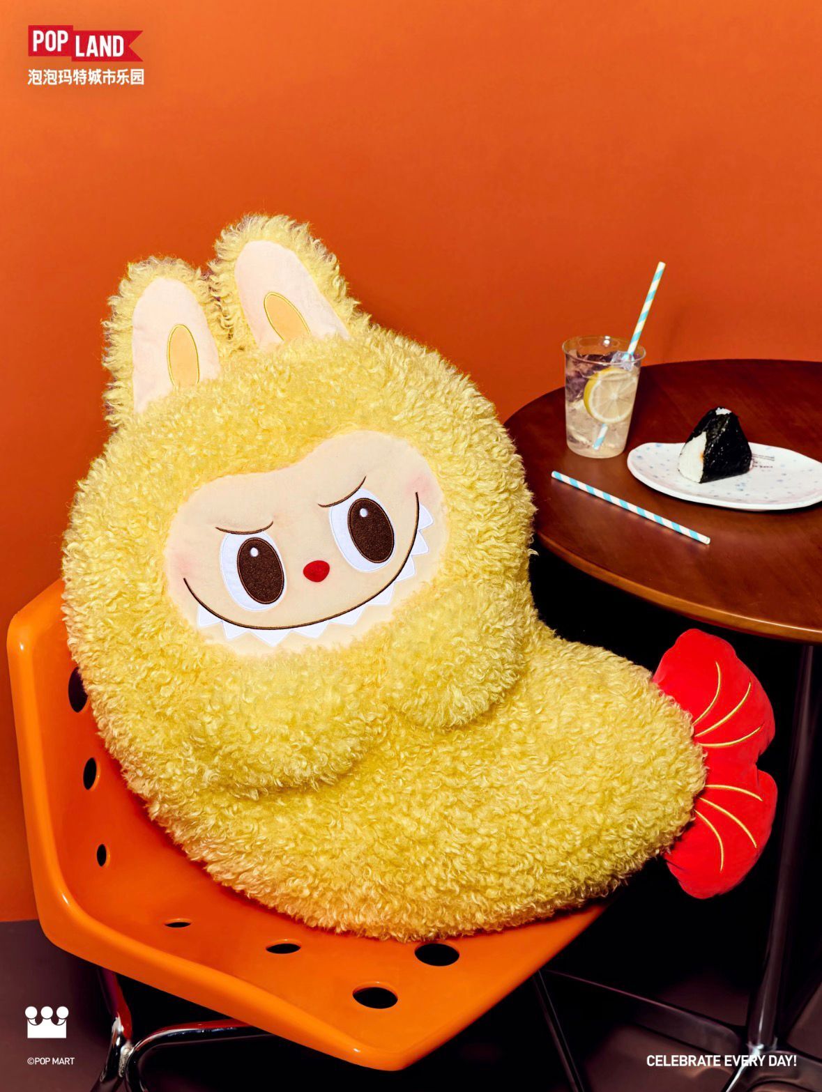 Labubu 炸蝦大抱枕 (POPLAND)