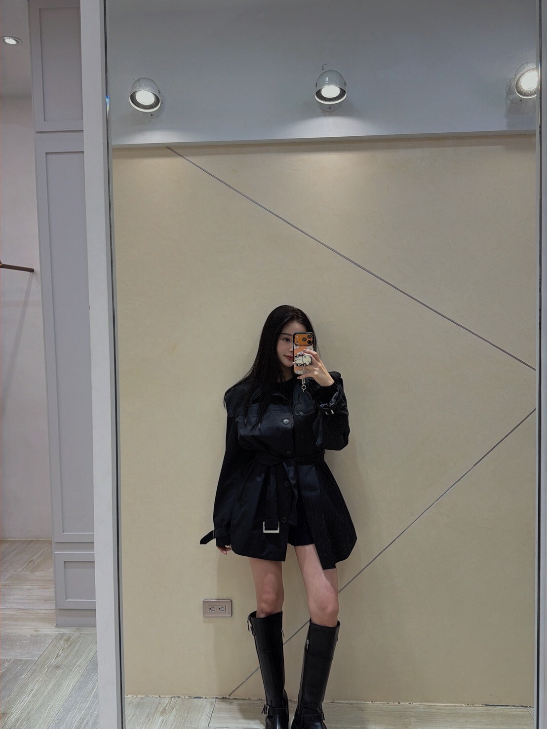 F228 帥氣風衣外