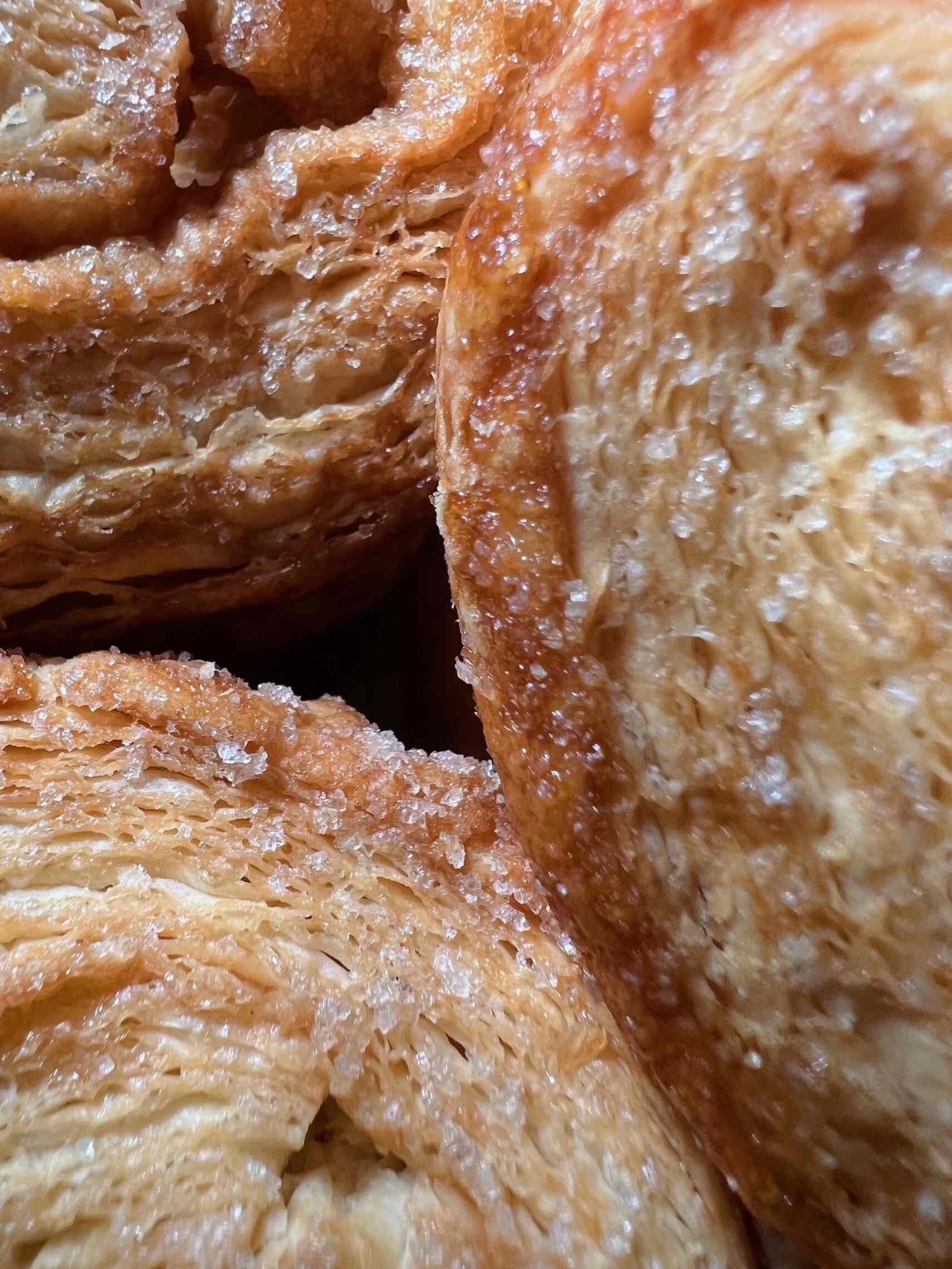 鬆脆富牛油香的的Valerie蝴蝶酥