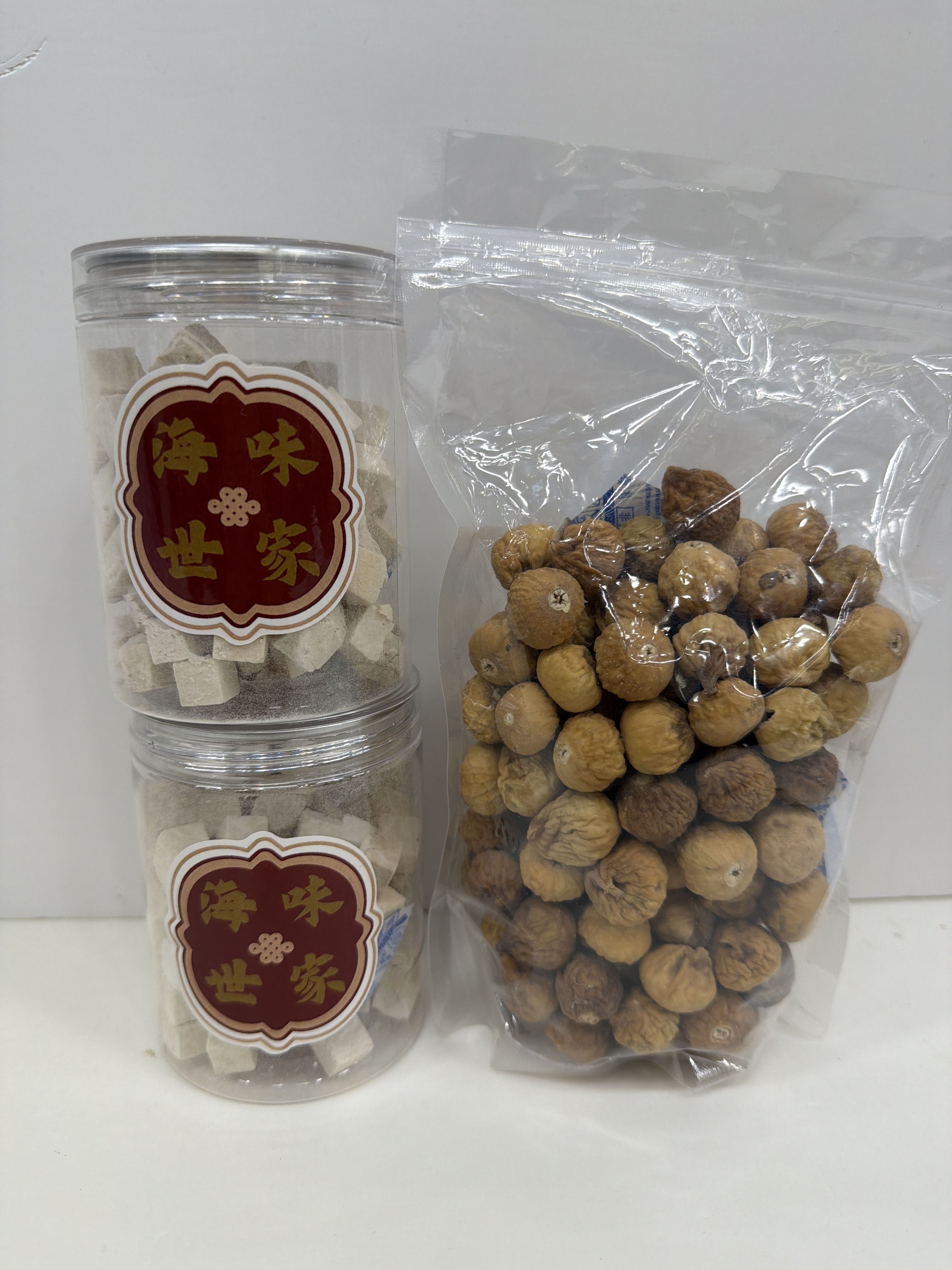 PA44 頂級野生雲苓粒(300克) (買一樽送一樽,共2件)  **再送無花果乾100克 一包