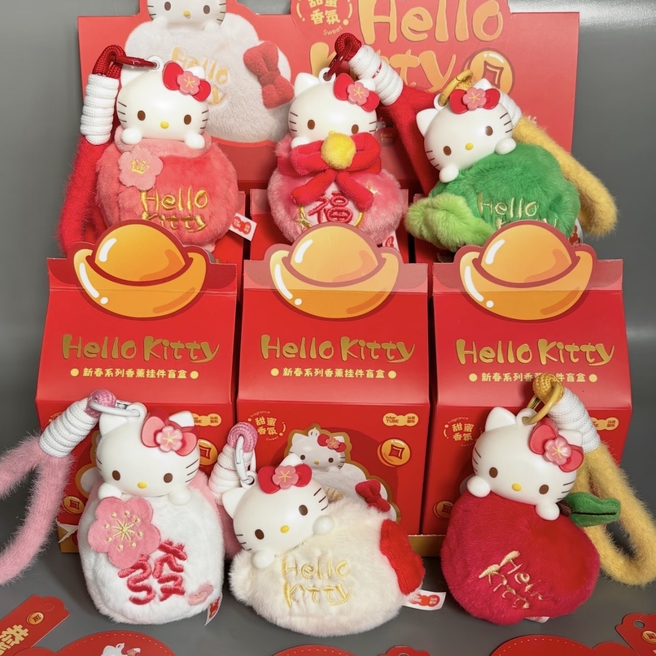 馬克圖布 x HELLO KITTY 新春 香薰 吊飾 盲盒 新年