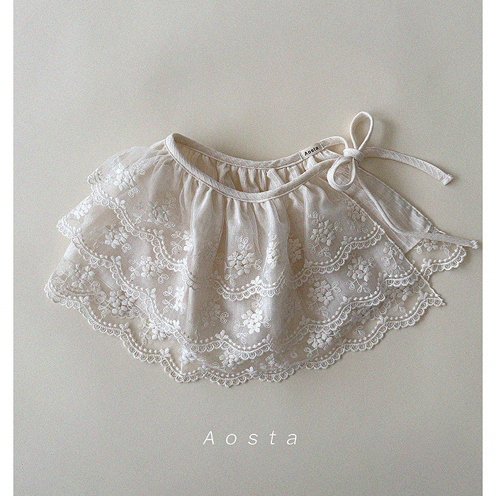 正韓春aosta 小花蕾絲拼接圍裙