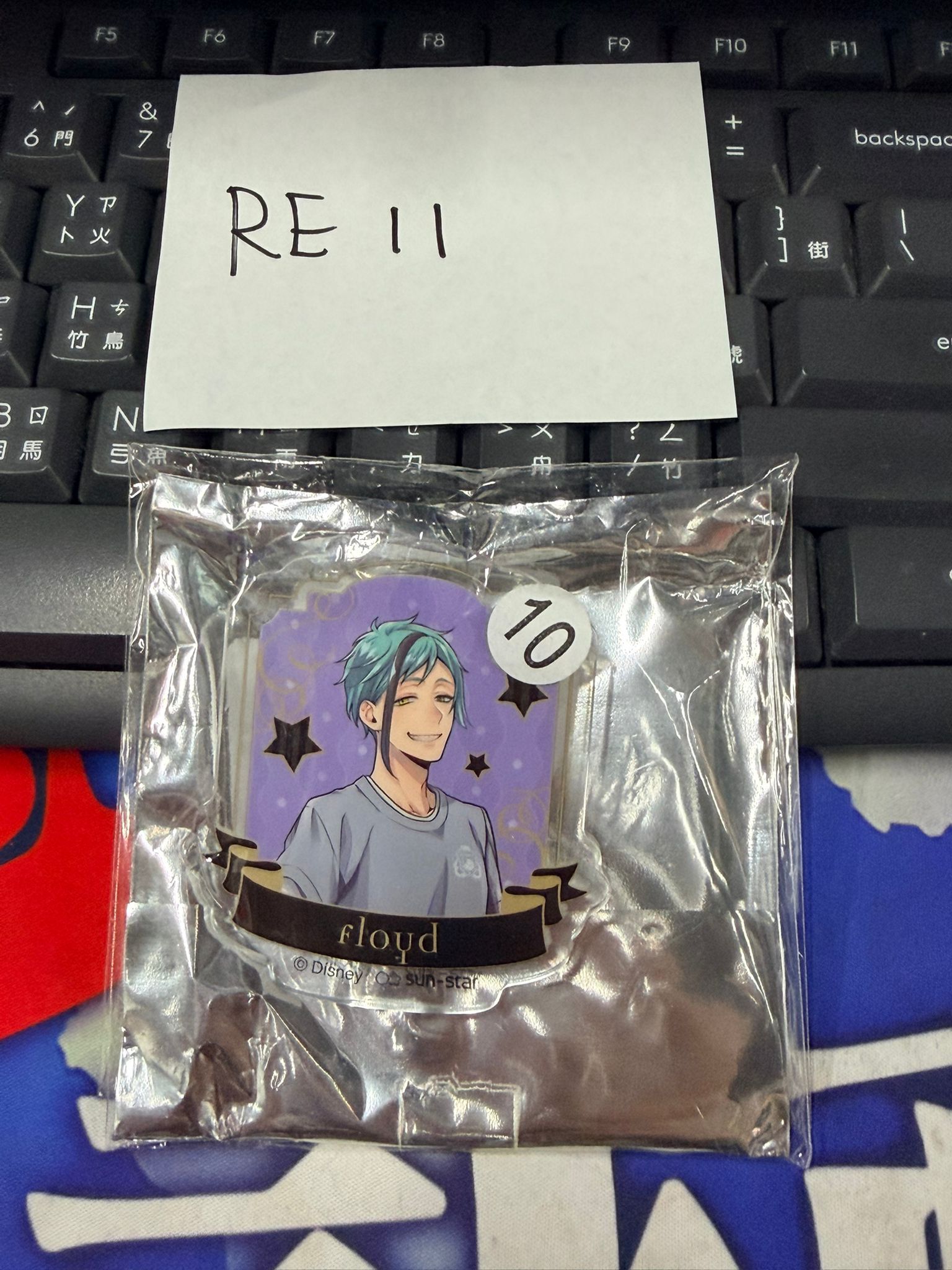 TWST Floyd 襟章 夾子 #RE11