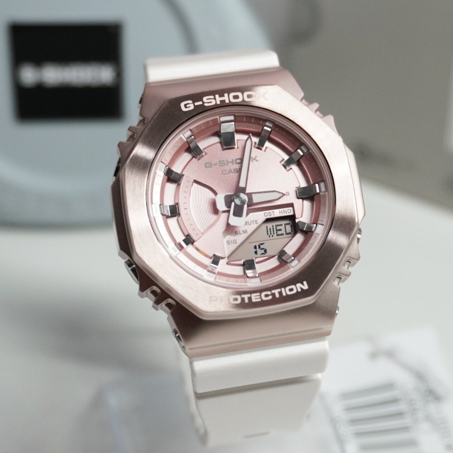 預購款【CASIO 卡西歐】 G-SHOCK 不鏽鋼八角設計 農家橡樹 金屬錶殼搭載原創經典設計 雙顯手錶 GM-S2100CW-7A 建