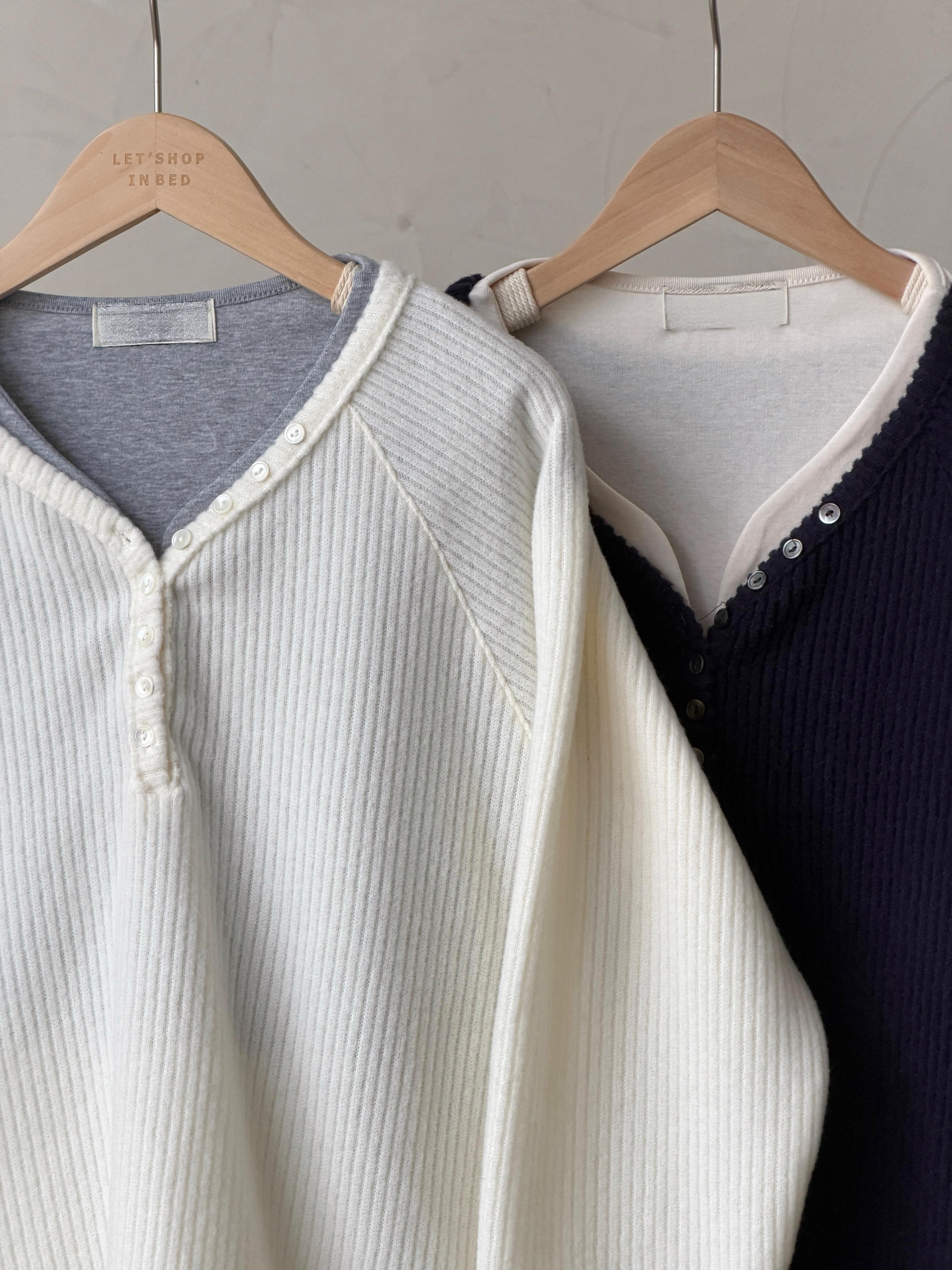 KR439 假兩件拼色鑽石領TOP-2色