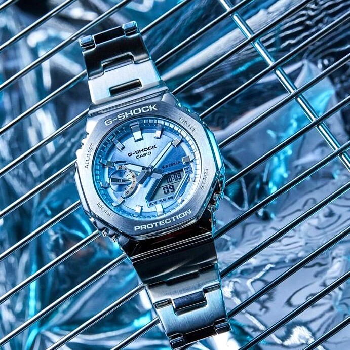 【CASIO 卡西歐】 G-SHOCK 不鏽鋼八角設計 農家橡樹 時尚的金屬錶圈和錶帶質感更升級 雙顯手錶 GM-2100-1A