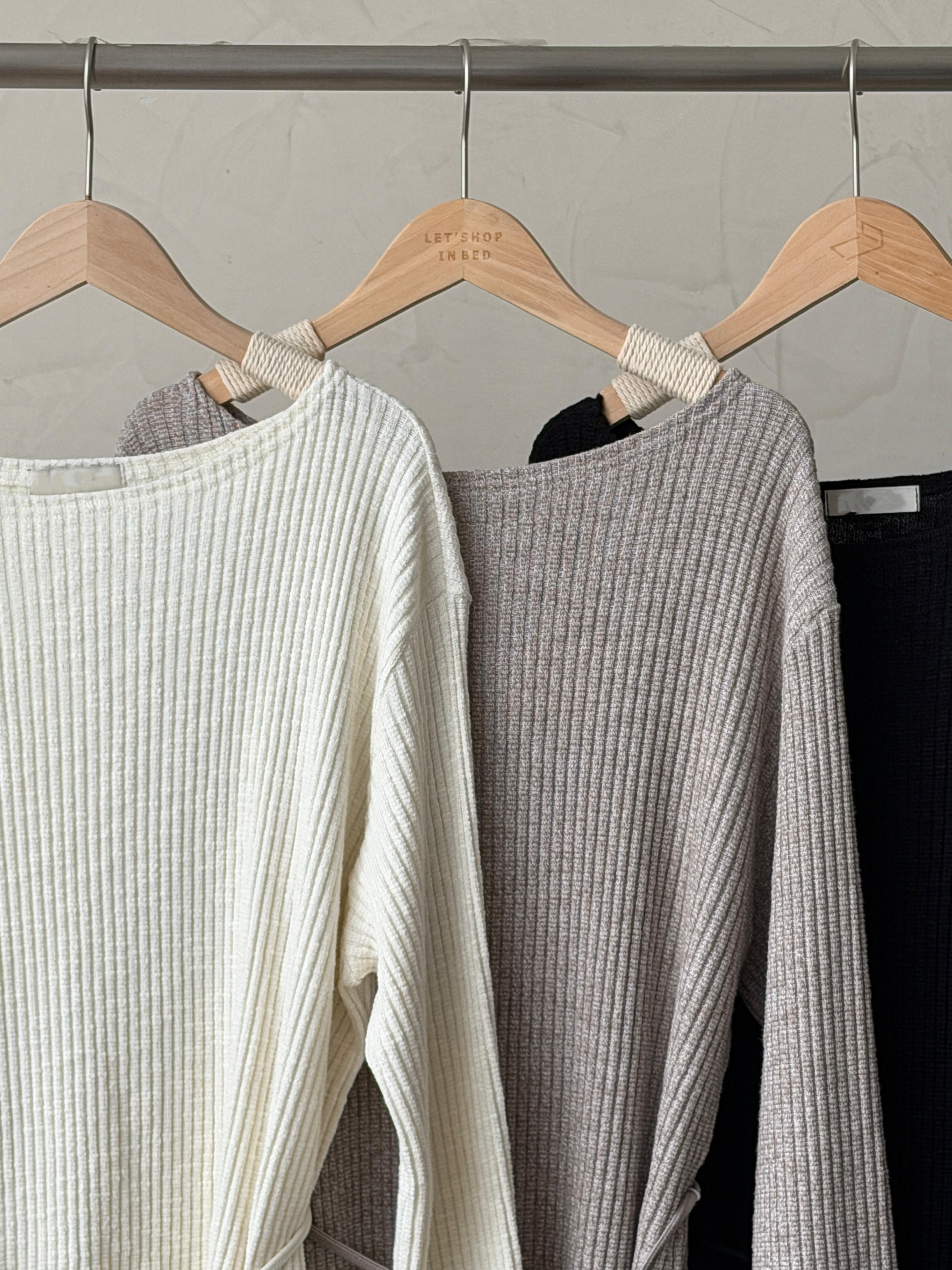 KR440 氣質暗直紋束腰TOP-3色