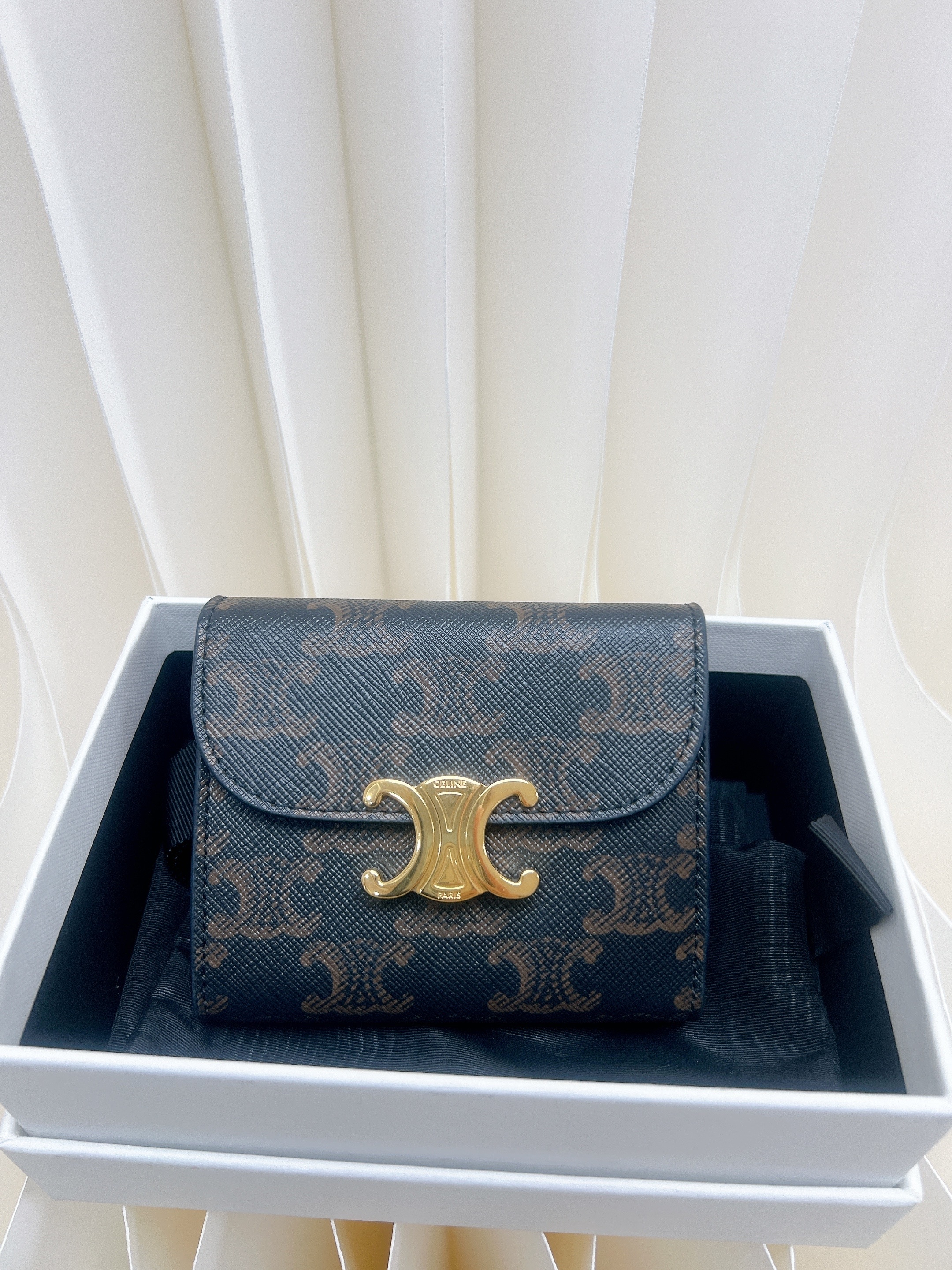 Celine triomphe wallet brown monogram