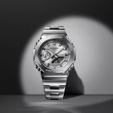 預購款【CASIO 卡西歐】 G-SHOCK 不鏽鋼八角設計 農家橡樹 時尚的金屬錶圈和錶帶質感更升級 雙顯手錶 GM-2110D-7A