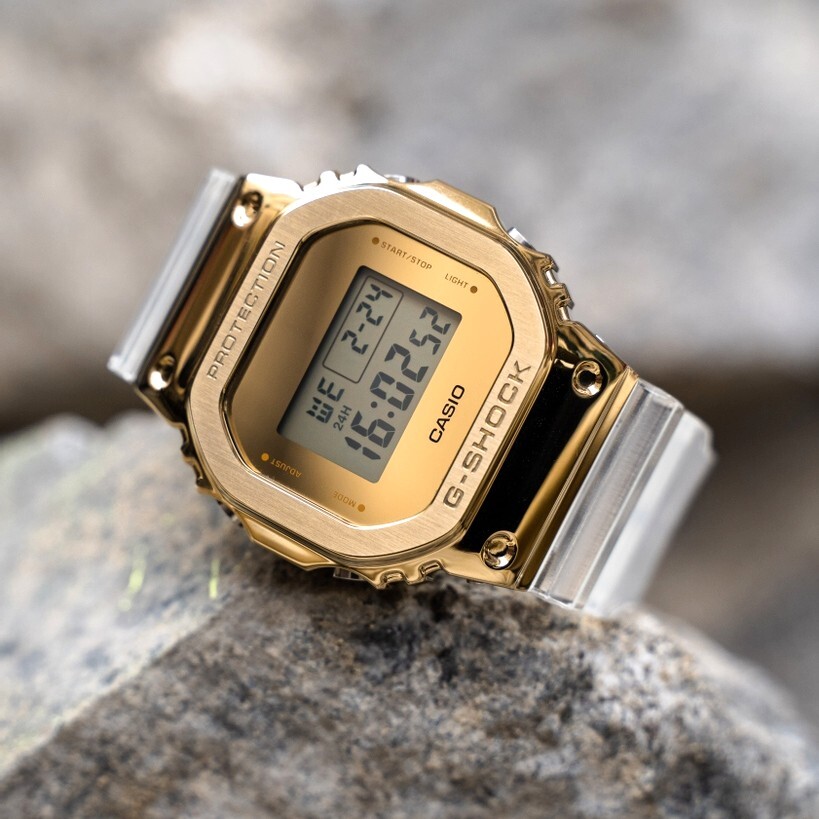 【CASIO 卡西歐】 G-SHOCK 不鏽鋼設計 金屬錶殼搭載原創經典設計 耐衝擊手錶 GM-5600SG-9