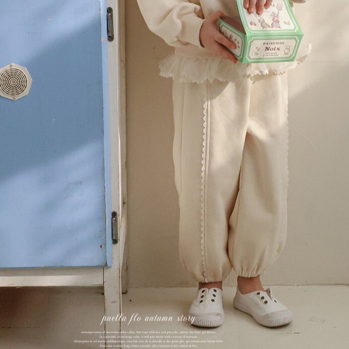 90-140 蕾絲滾邊運動褲 2色