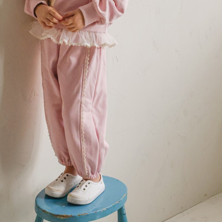 90-140 蕾絲滾邊運動褲 2色