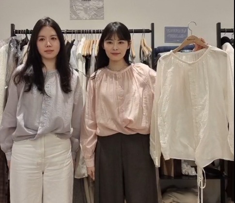 MN5428 百褶領口綁帶下擺上衣 *特價* (優惠碼同充值購物金不適用)