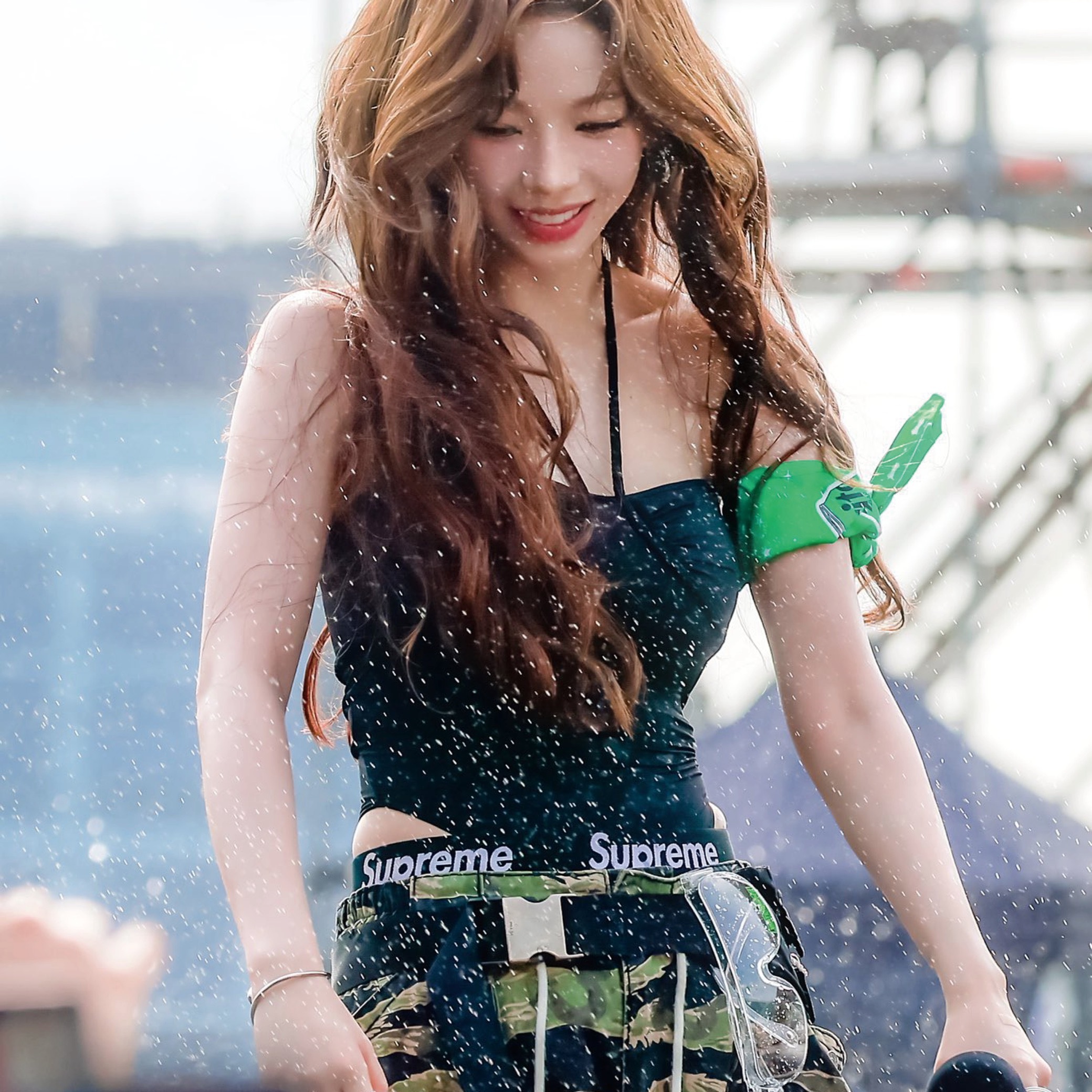 Supreme® / Hanes® - Boxer Briefs ( 4 Pack )