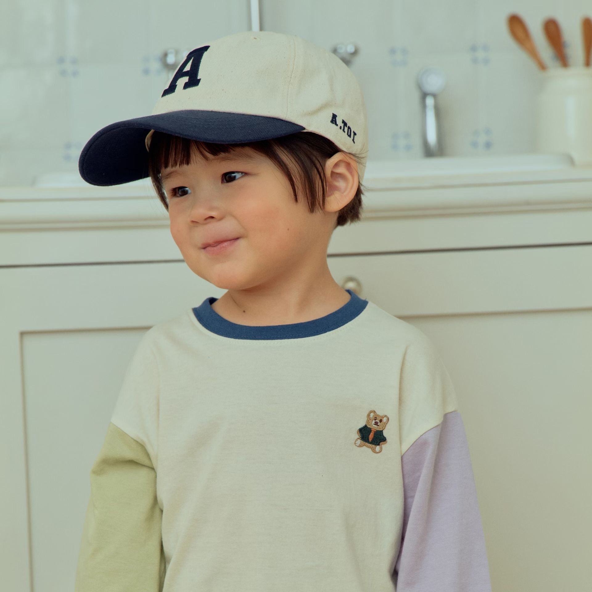 KR 1st blue 熊仔拼色長袖上衣｜2色