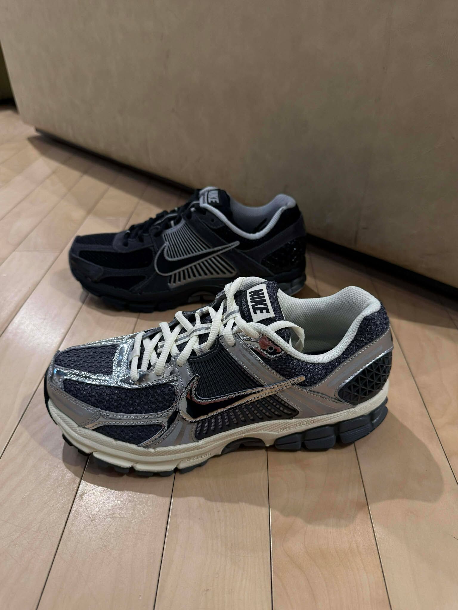 NIKE ZOOM VOMERO 5 兩色 現貨供應 1月新款 HF1553-006 IM3486-001