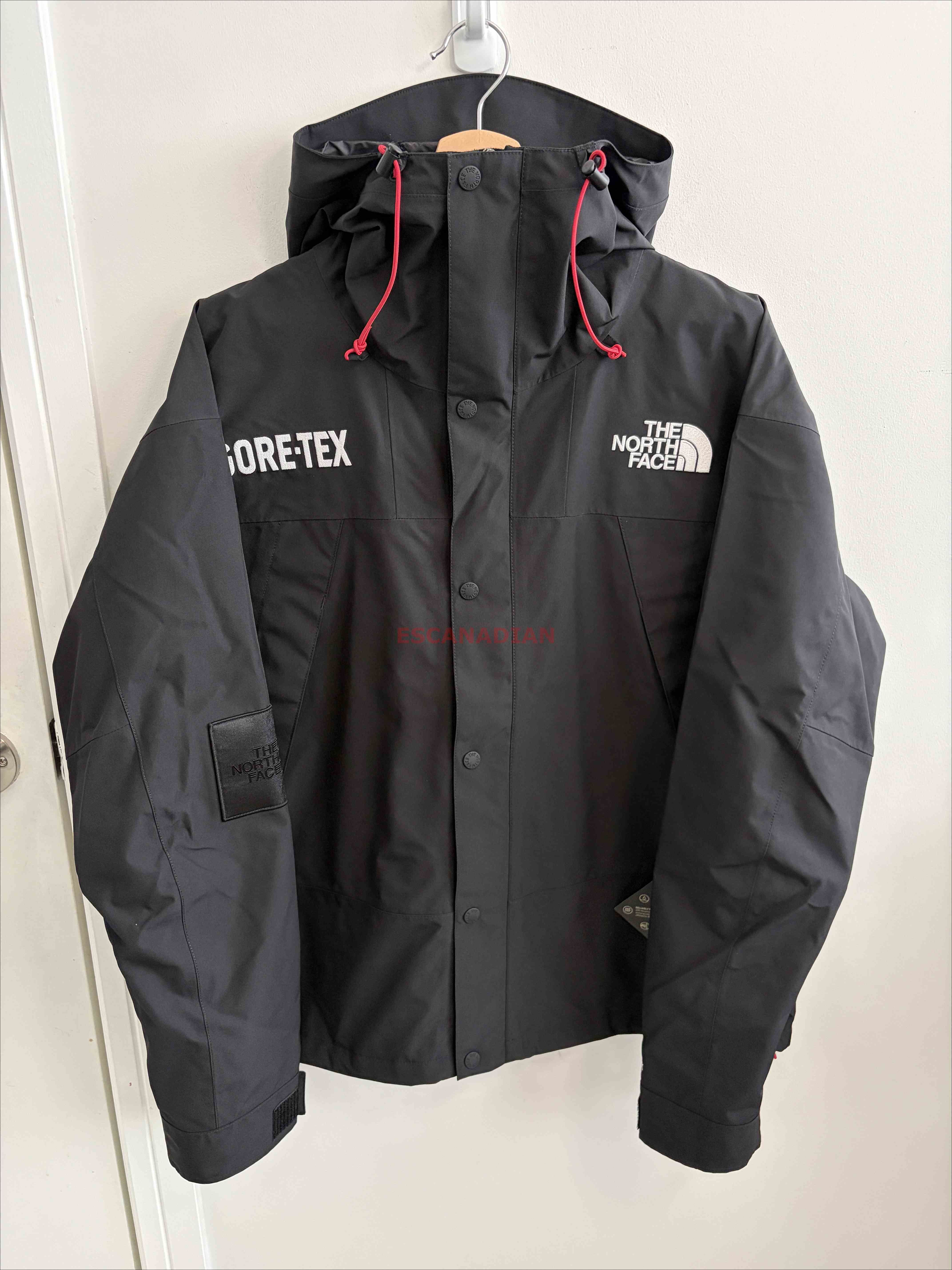 THE NORTH FACE 男大人 GORE-TEX系列 大刺繡字樣 防水 防風 硬挺 連帽 衝鋒衣 (可當三合一外套)