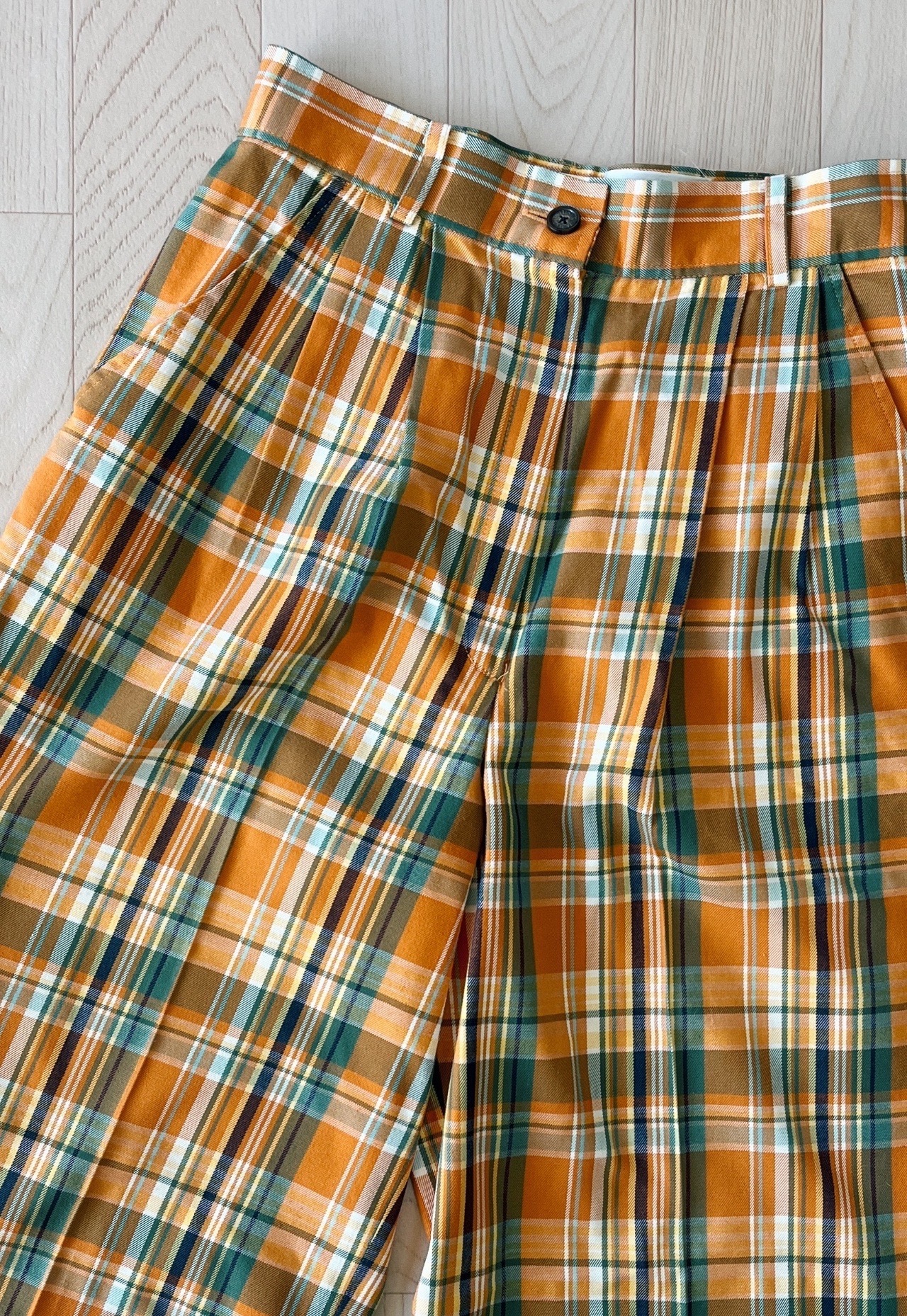 亮眼橙色拼湖水綠色綿質格紋長褲