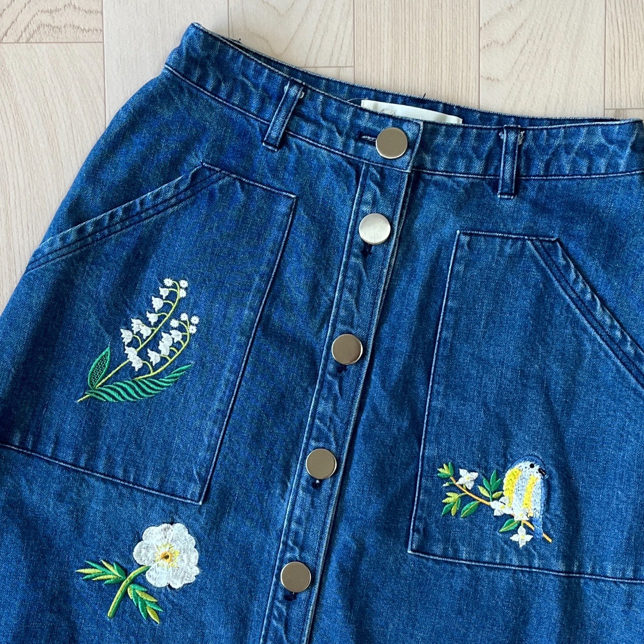 小鳥刺繡牛仔半裙