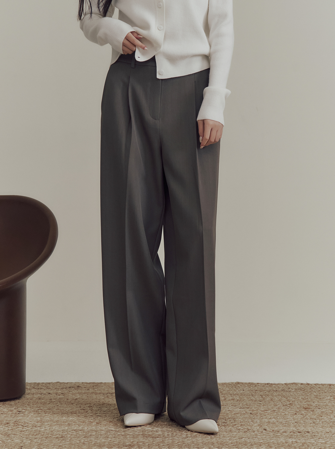 【期間限定】抗皺顯瘦打摺西裝褲