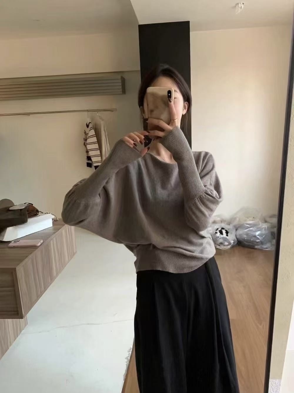 225 溫柔鬆弛蝙蝠袖羊毛衣