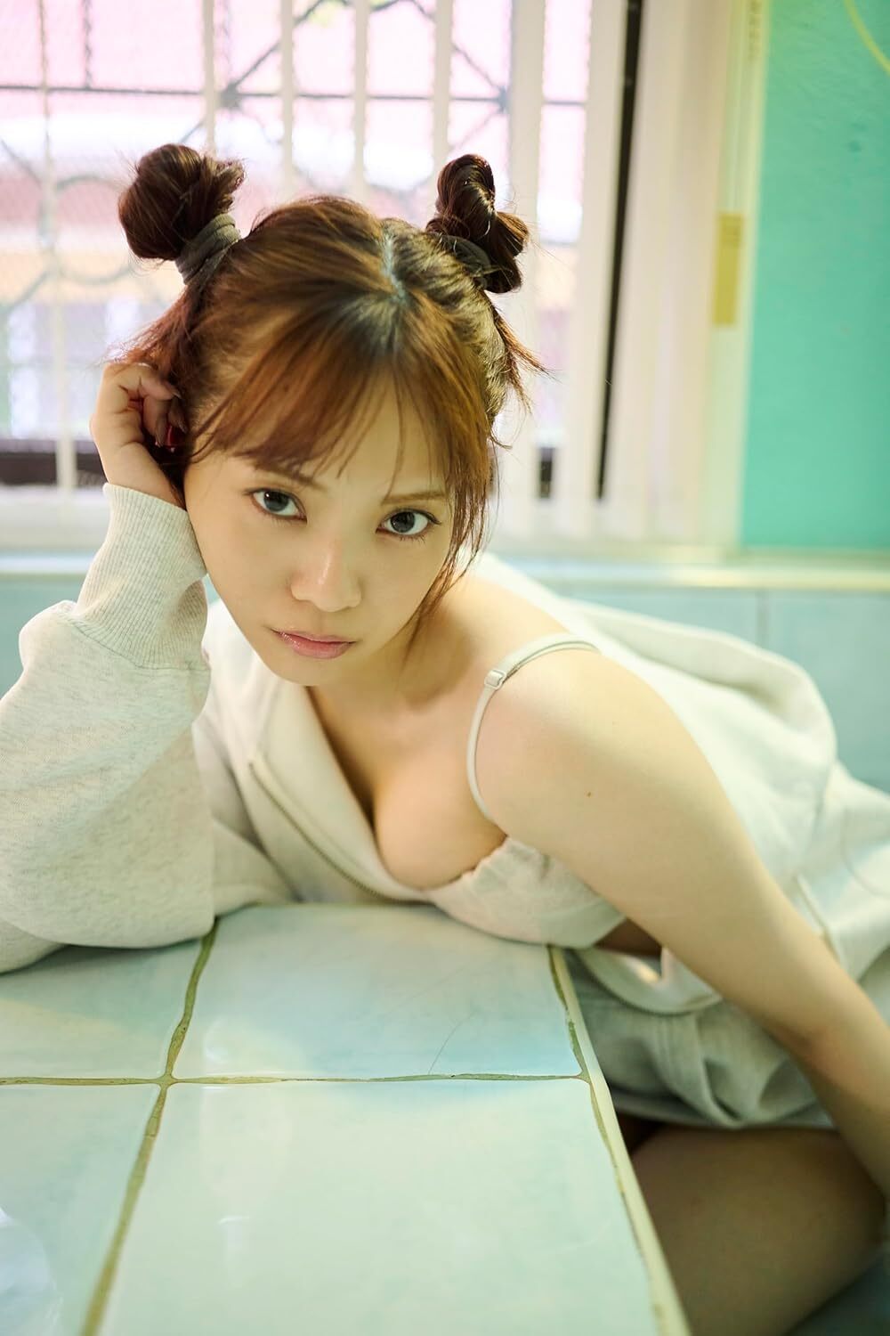 「ACG.GO」「預購」宮田愛萌1st写真集『Lilas』 寫真集