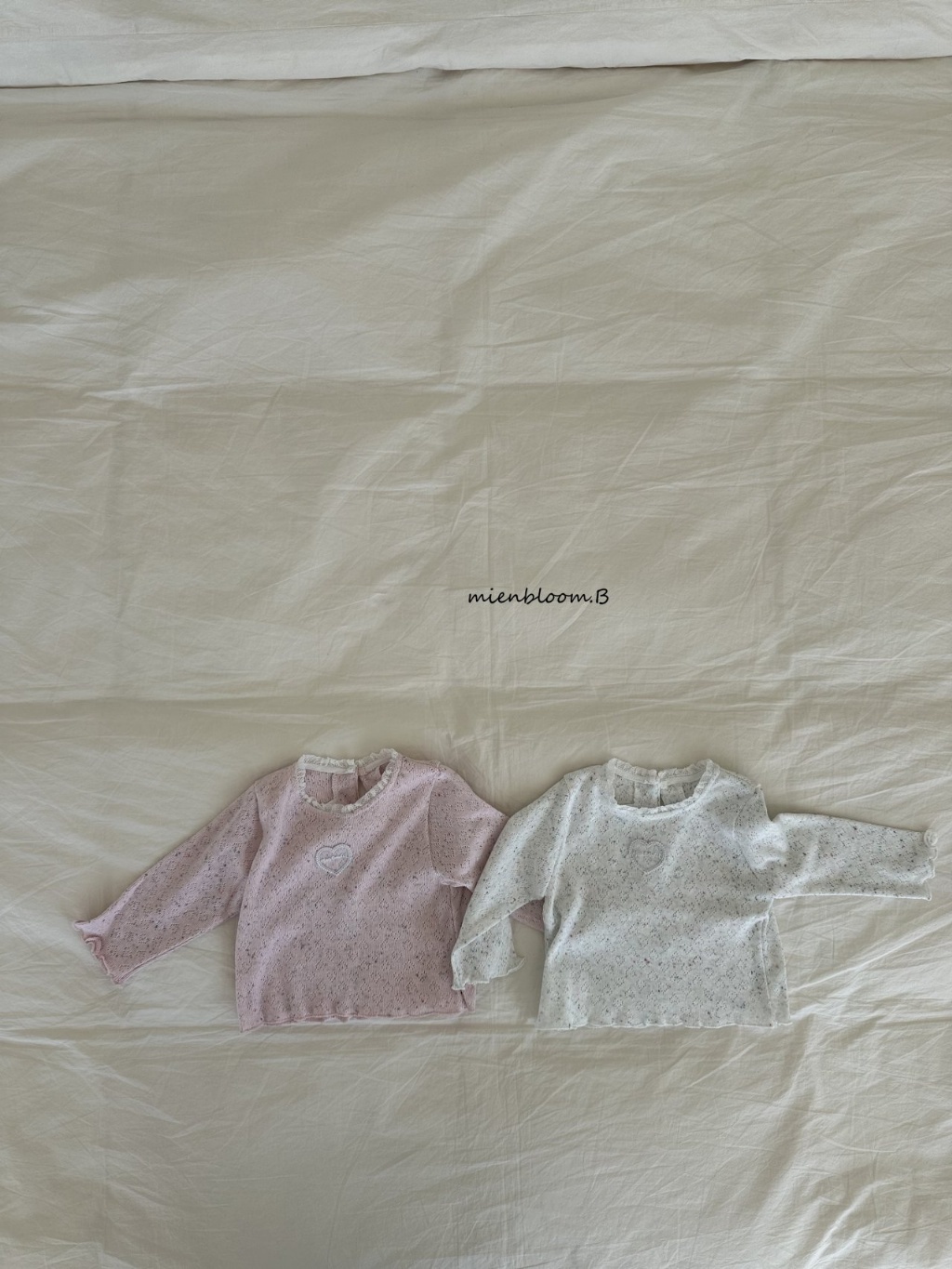 正韓春 Mien 嫩嬰/小童蕾絲拼接愛心壓紋上衣