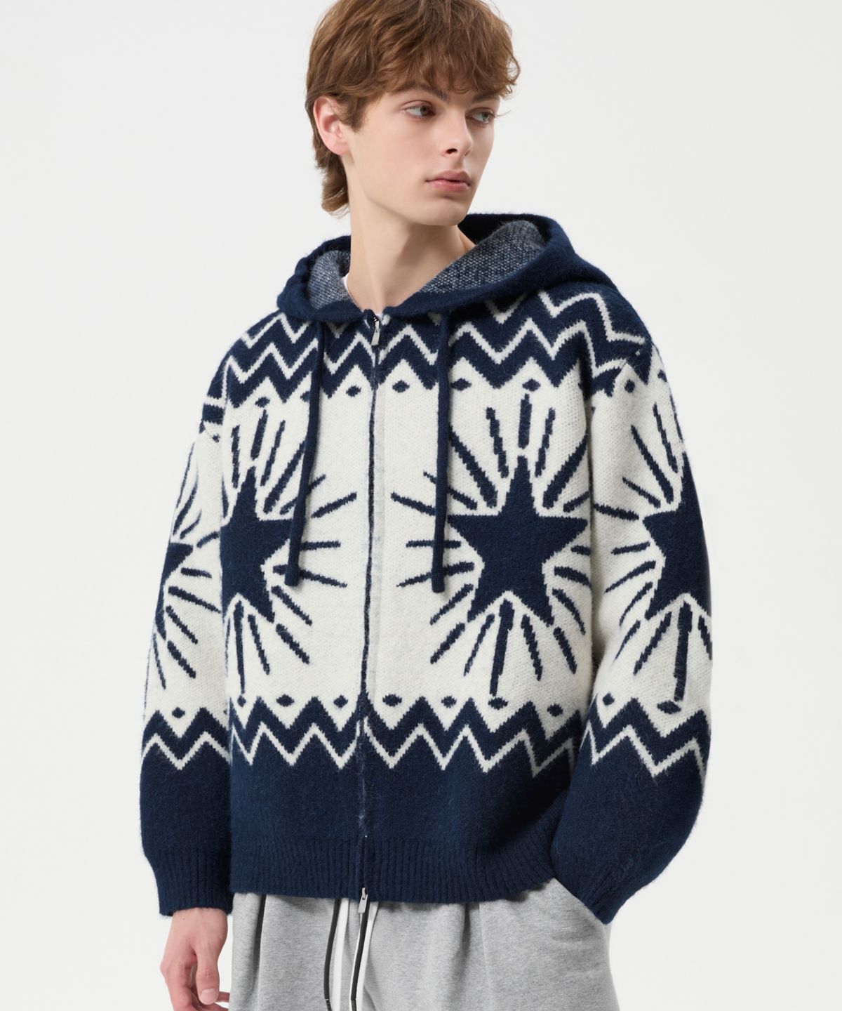 TRILLION Washable Wool Star Nordic Hood Zip-Up Knit