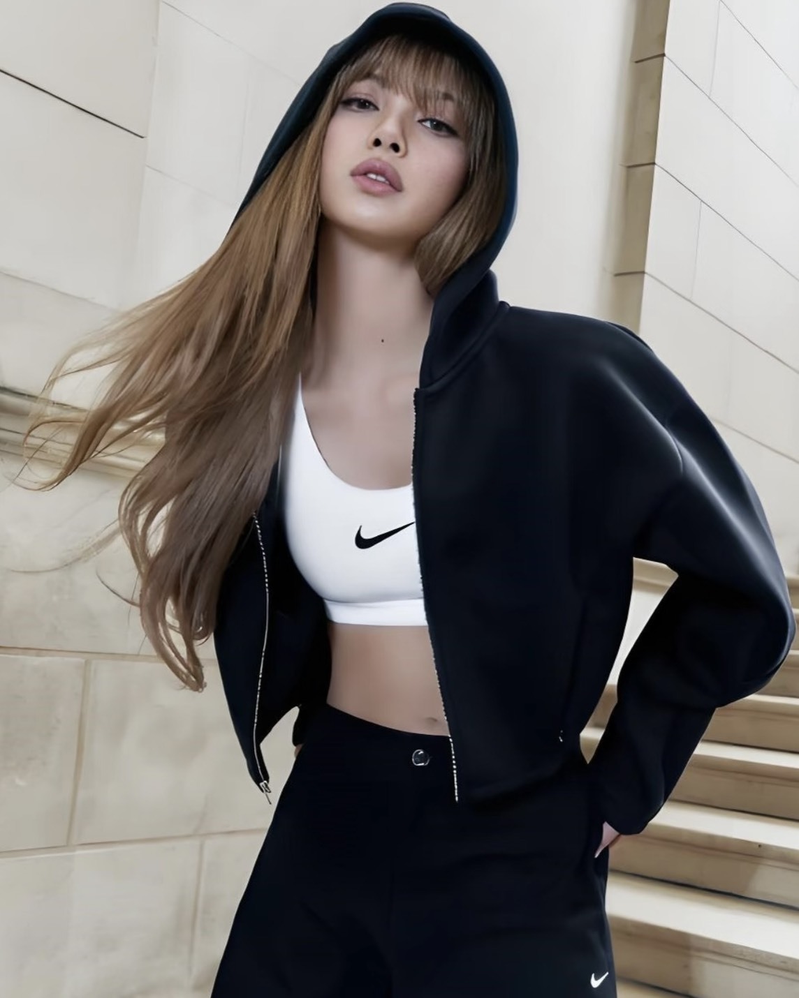 Lisa同款🖤NIKE 寬鬆短版外套 套裝