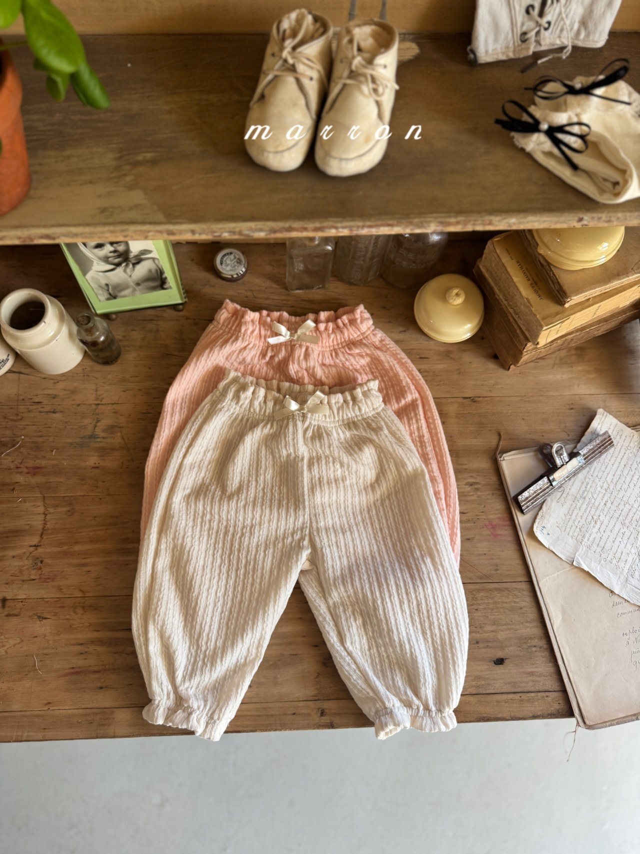 小日子坑條縮口褲