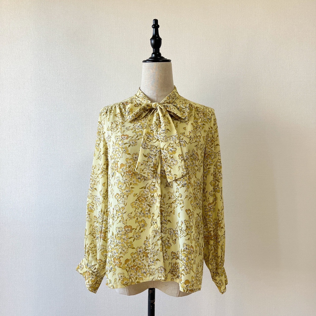 黃色花卉蝴蝶結古著上衣